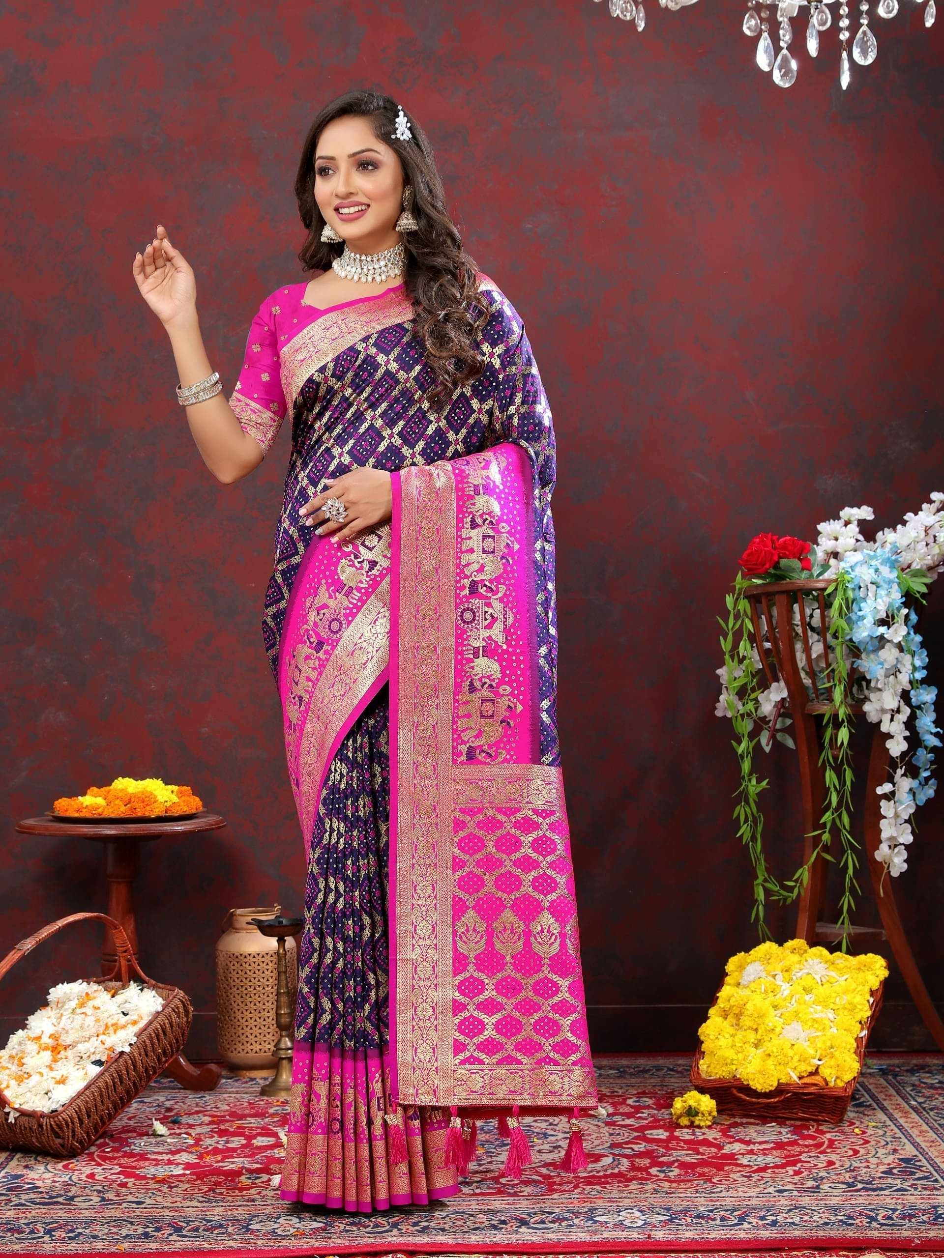     			Bansari Textile Jacquard Self Design Paithani Sarees With Unstitched Blouse Piece ( Blue )