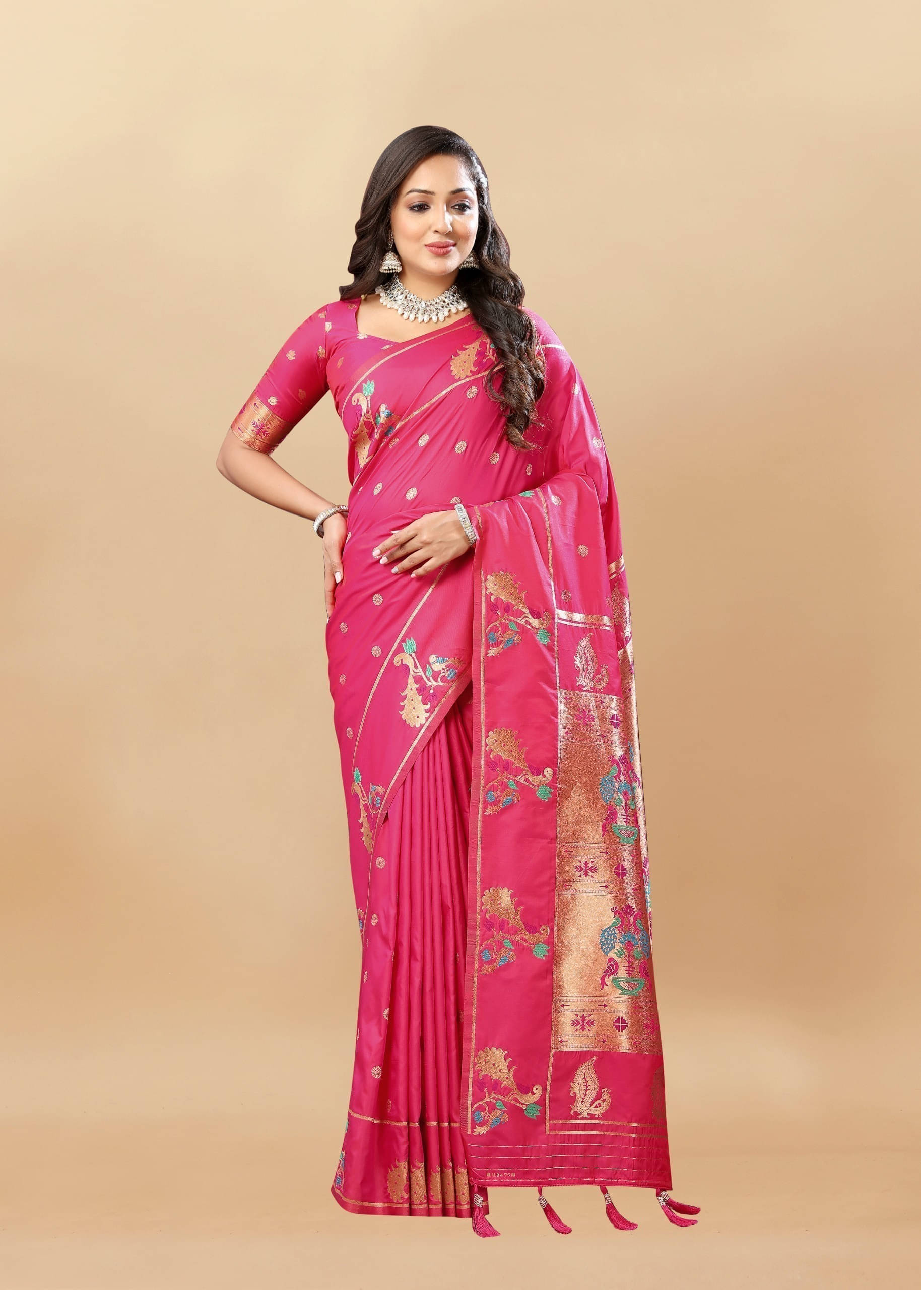     			Bansari Textile Jacquard Self Design Paithani Sarees With Unstitched Blouse Piece ( Pink )