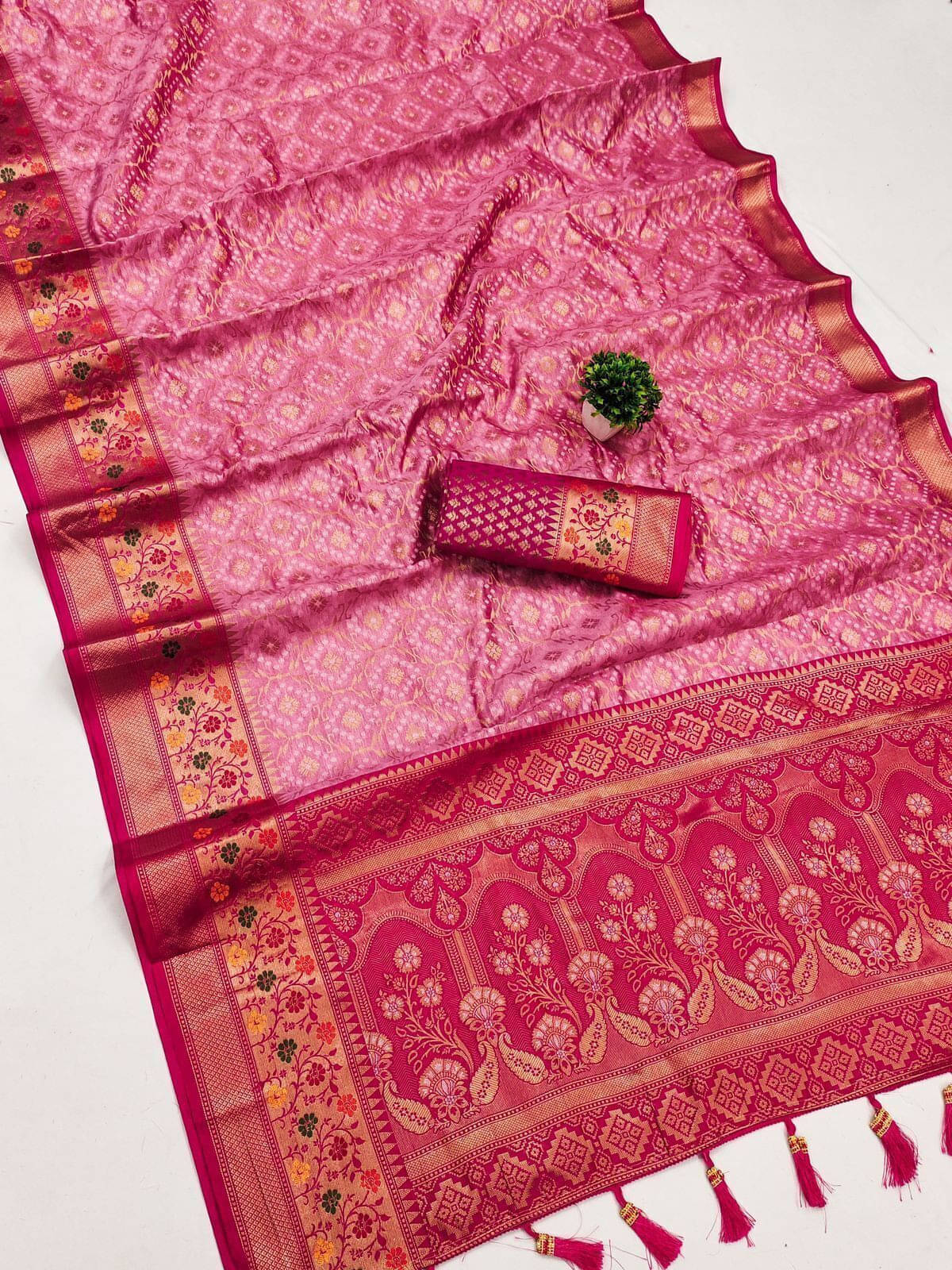 Bansari Textile Jacquard Self Design Paithani Sarees With Unstitched Blouse Piece ( Pink ) Bansari Textile Jacquard Self Design Paithani Sarees With Unstitched Blouse Piece ( Pink )