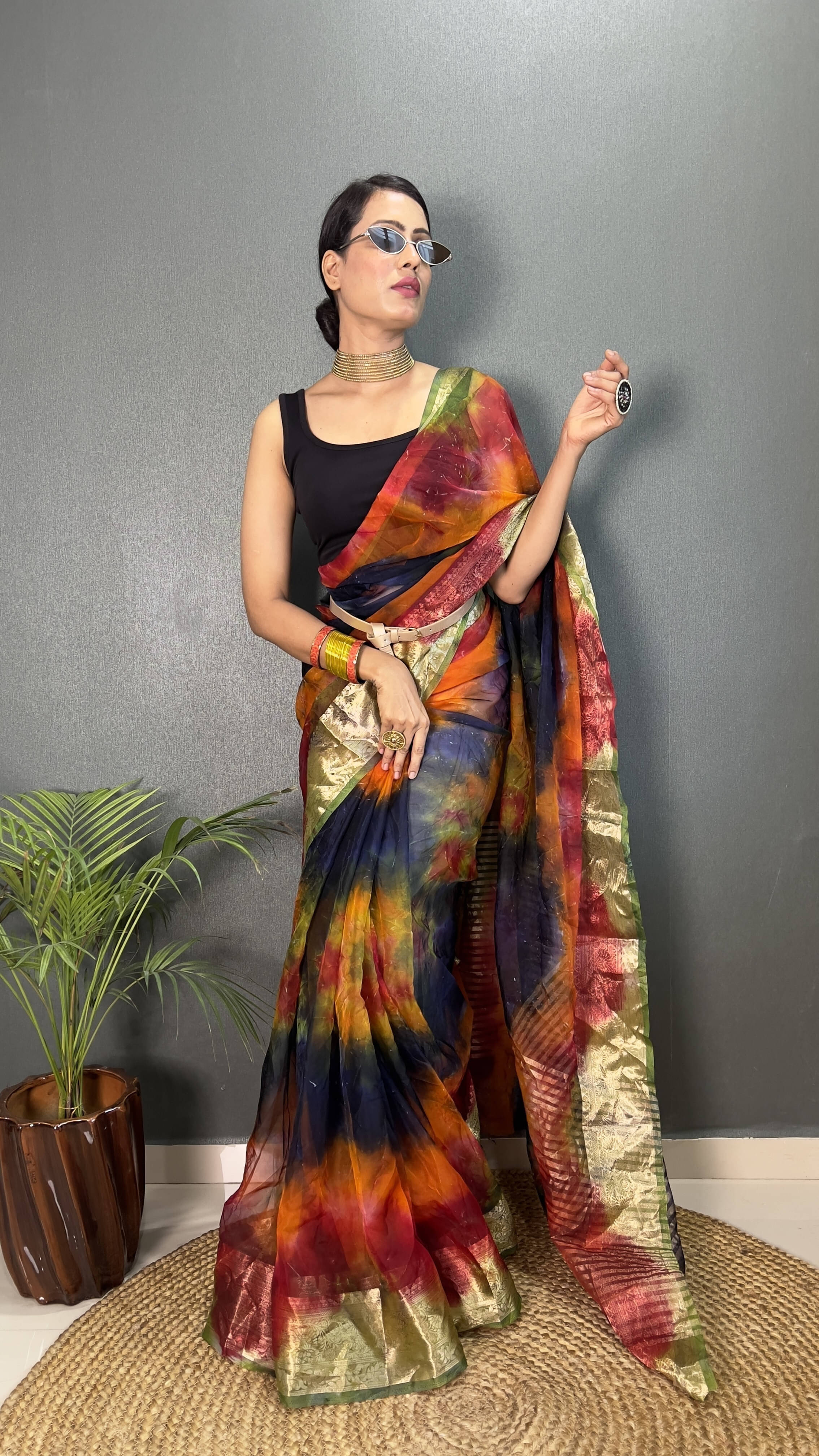 Bansari Textile Jacquard Self Design Regular Saree With Unstitched Blouse Piece ( Multicolor ) Bansari Textile Jacquard Self Design Regular Saree With Unstitched Blouse Piece ( Multicolor )