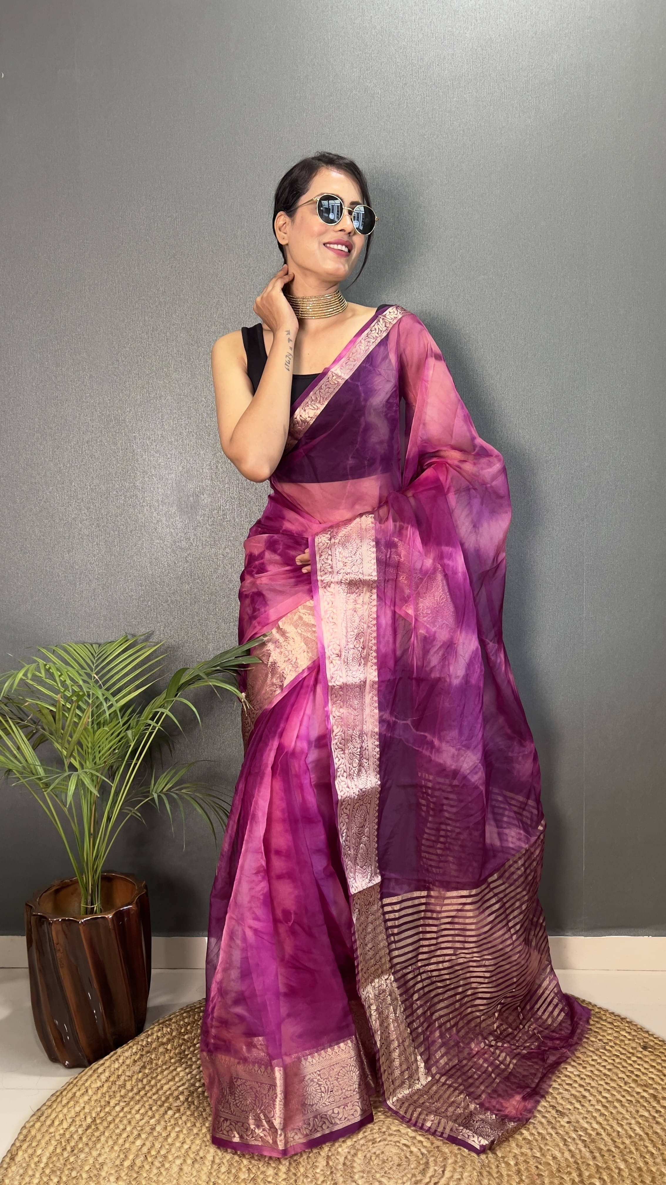     			Bansari Textile Jacquard Self Design Regular Saree With Unstitched Blouse Piece ( Purple )