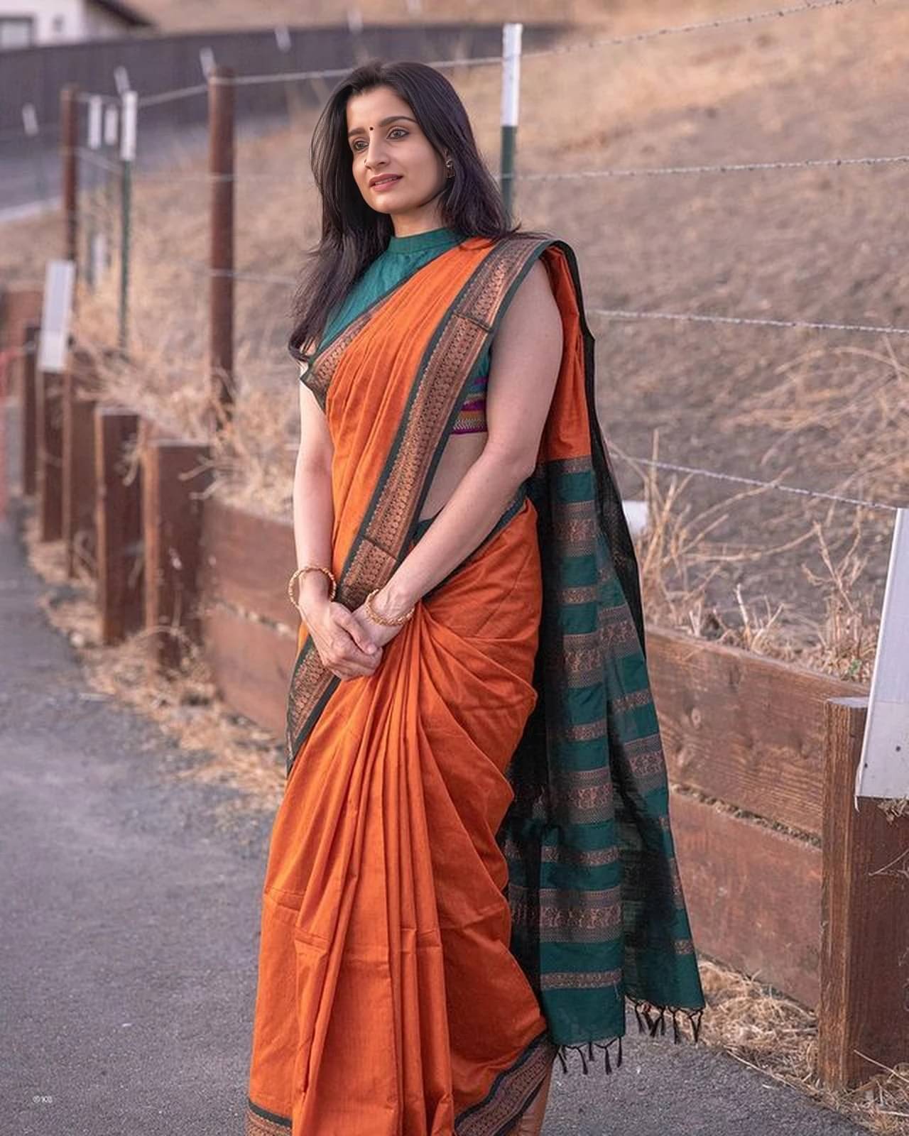 Bansari Textile Jacquard Self Design Kanjeevaram Sarees With Unstitched Blouse Piece ( Orange ) Bansari Textile Jacquard Self Design Kanjeevaram Sarees With Unstitched Blouse Piece ( Orange )