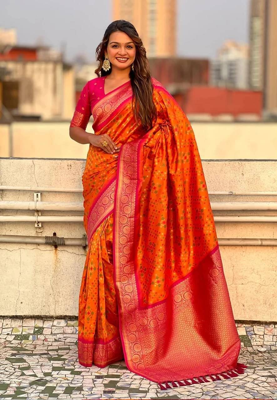     			Bansari Textile Jacquard Self Design Paithani Sarees With Unstitched Blouse Piece ( Orange )