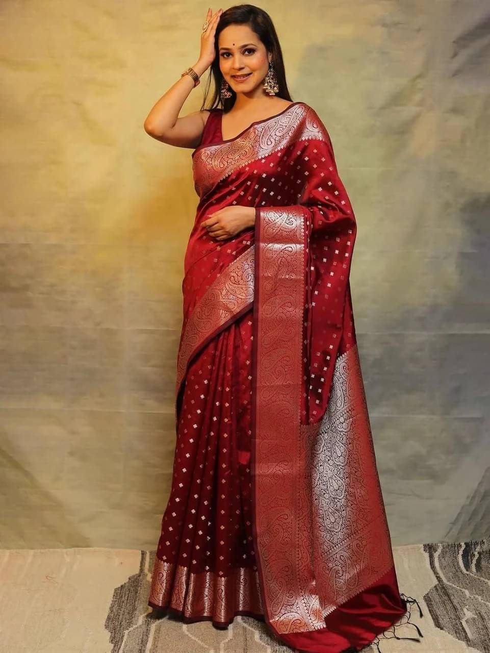     			Bansari Textile Jacquard Self Design Kanjeevaram Sarees With Unstitched Blouse Piece ( Red )