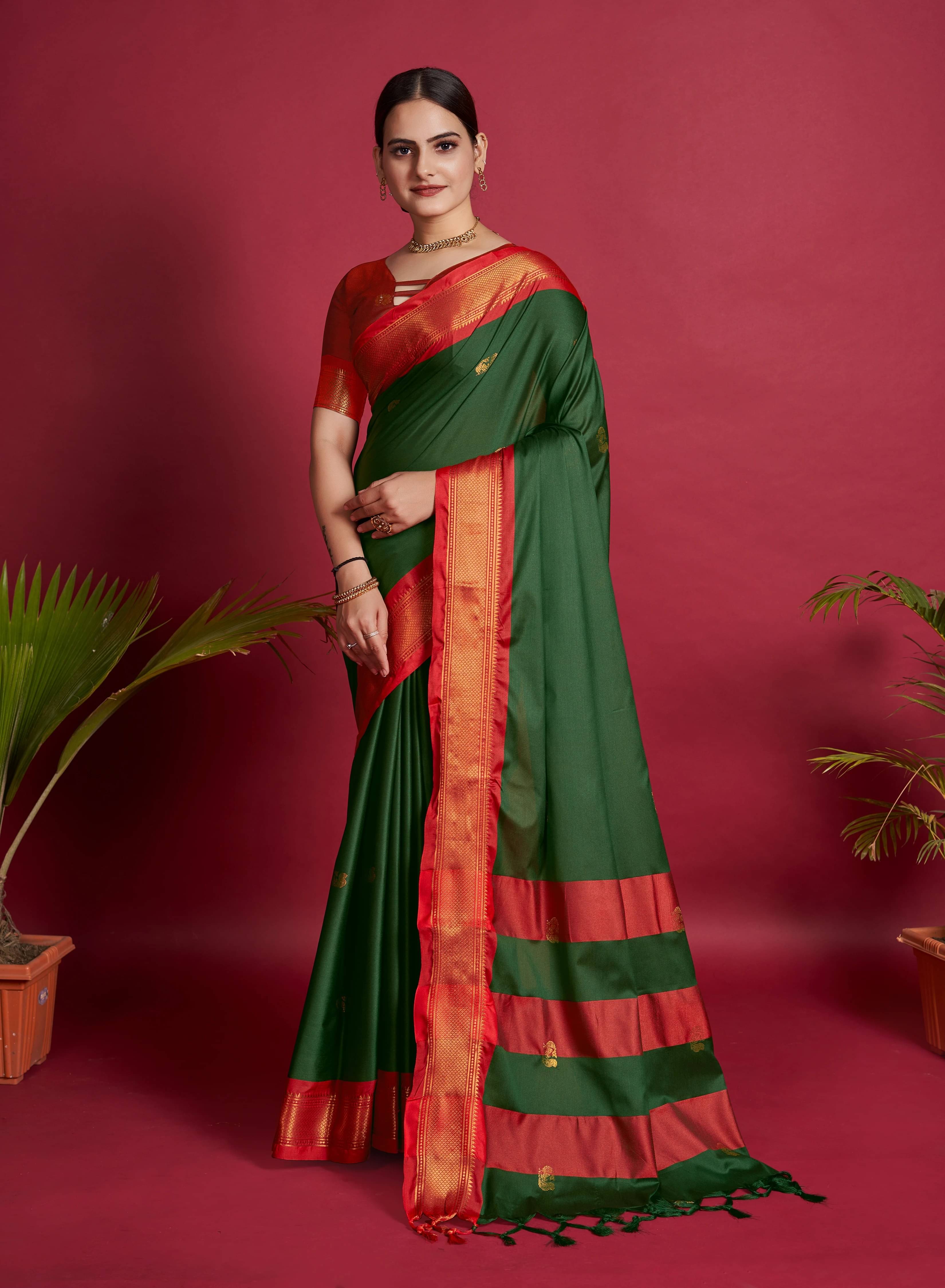     			Bansari Textile Jacquard Woven Paithani Sarees With Unstitched Blouse Piece ( Green )
