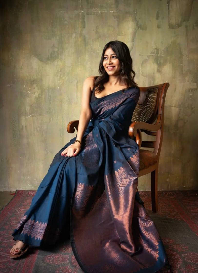     			Bansari Textile Jacquard Woven Regular Saree With Unstitched Blouse Piece ( Blue )
