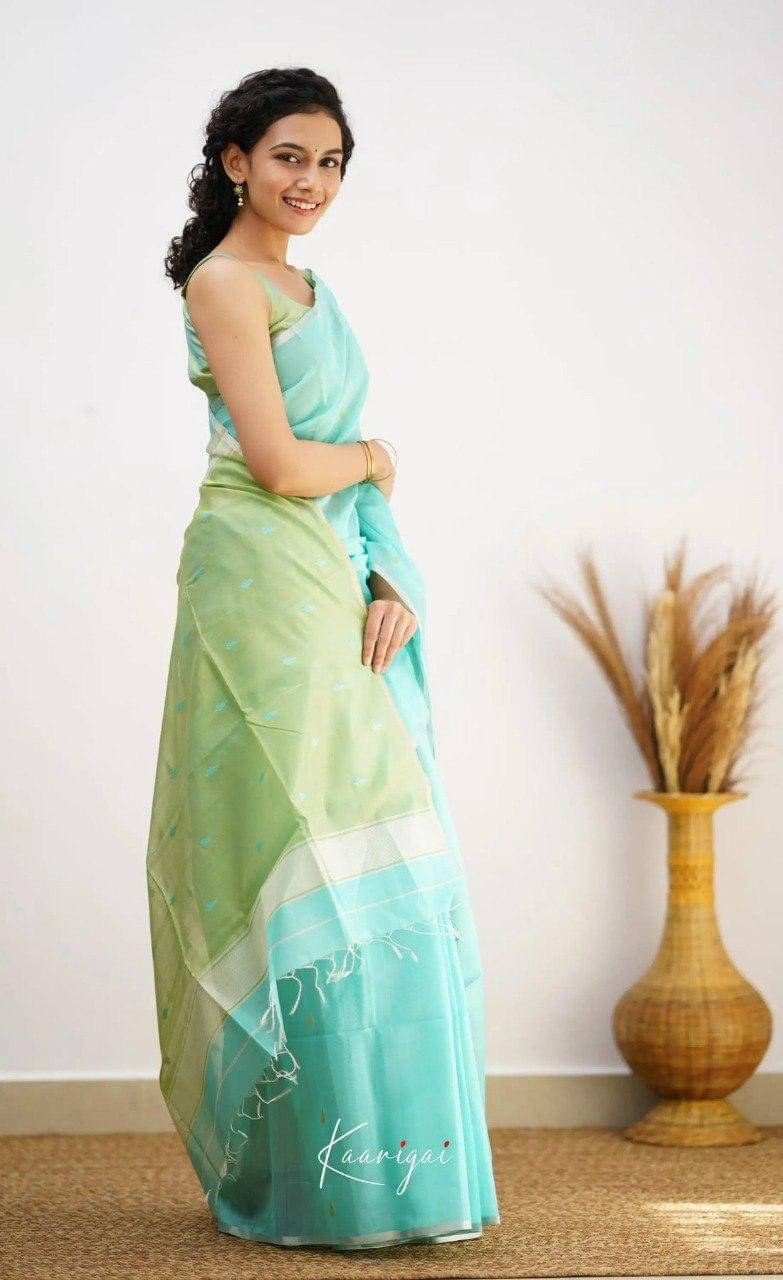     			Bansari Textile Linen Self Design Regular Saree With Unstitched Blouse Piece ( Light Blue )