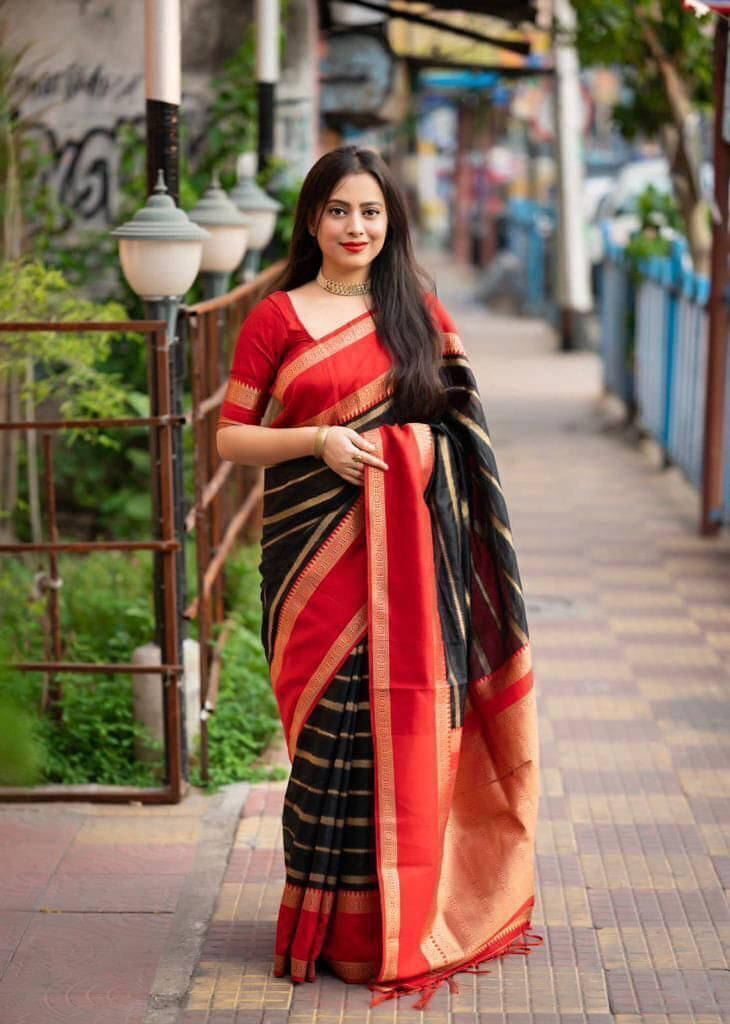 Bansari Textile Linen Self Design Regular Saree With Unstitched Blouse Piece ( Black ) Bansari Textile Linen Self Design Regular Saree With Unstitched Blouse Piece ( Black )
