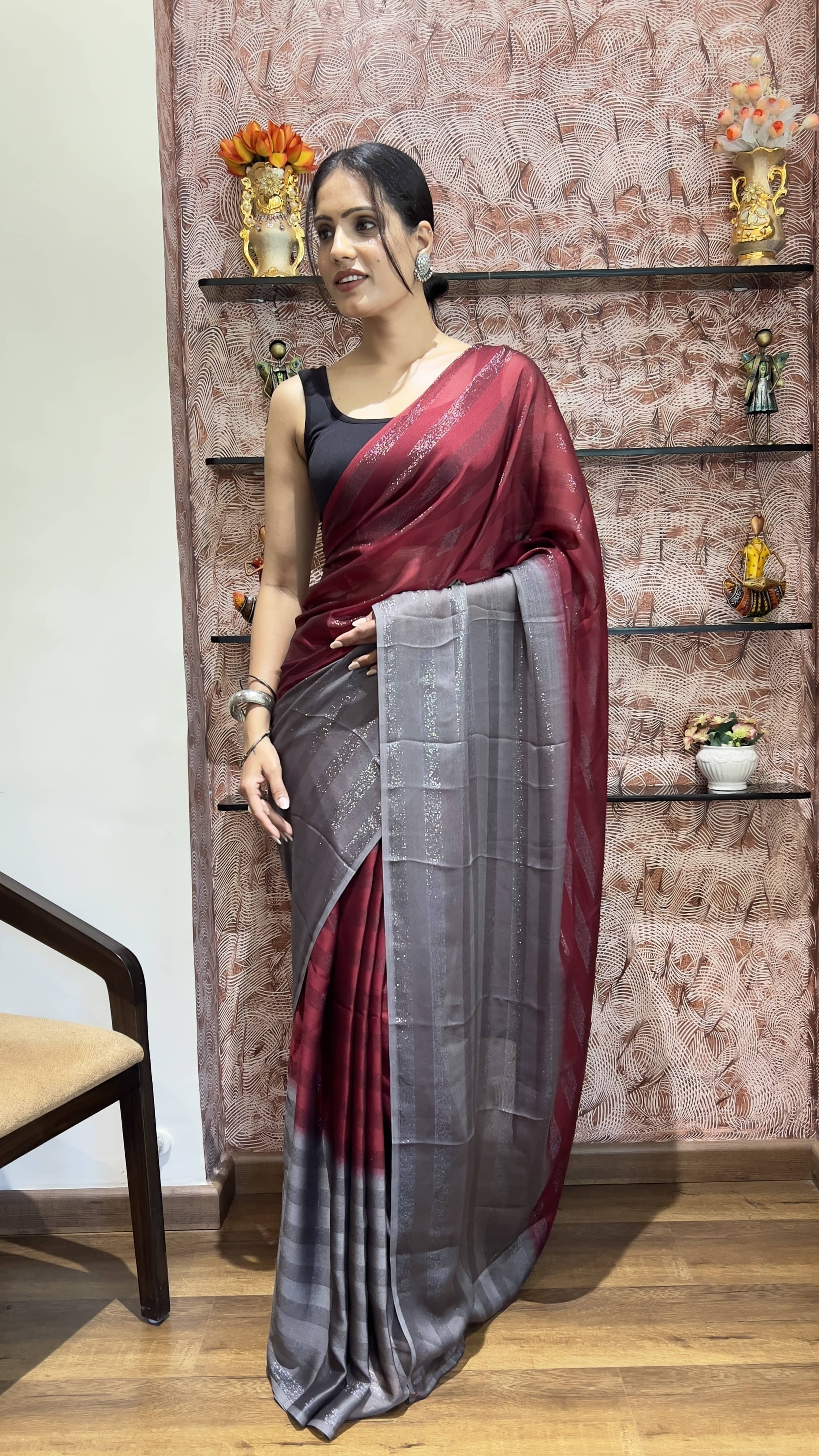     			Bansari Textile Nylon Solid Regular Saree With Unstitched Blouse Piece ( Red )