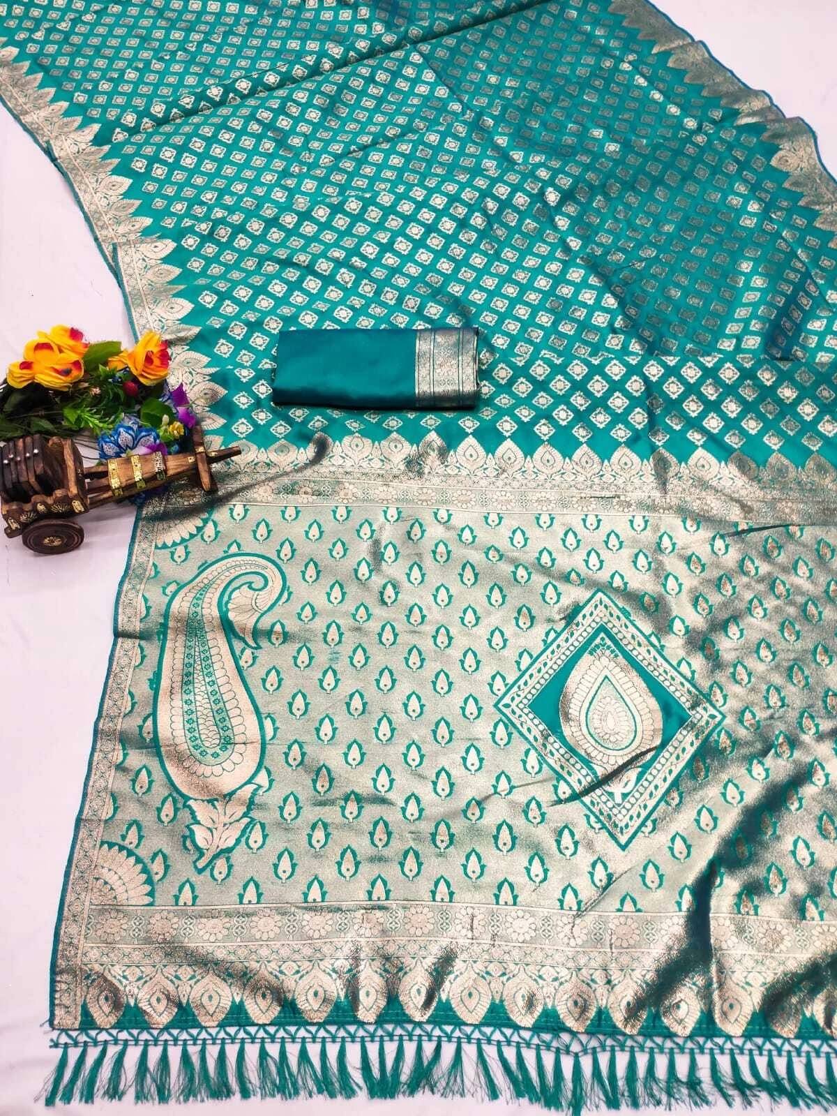     			Bansari Textile Silk Blend Woven Banarasi saree With Unstitched Blouse Piece ( Light Blue )