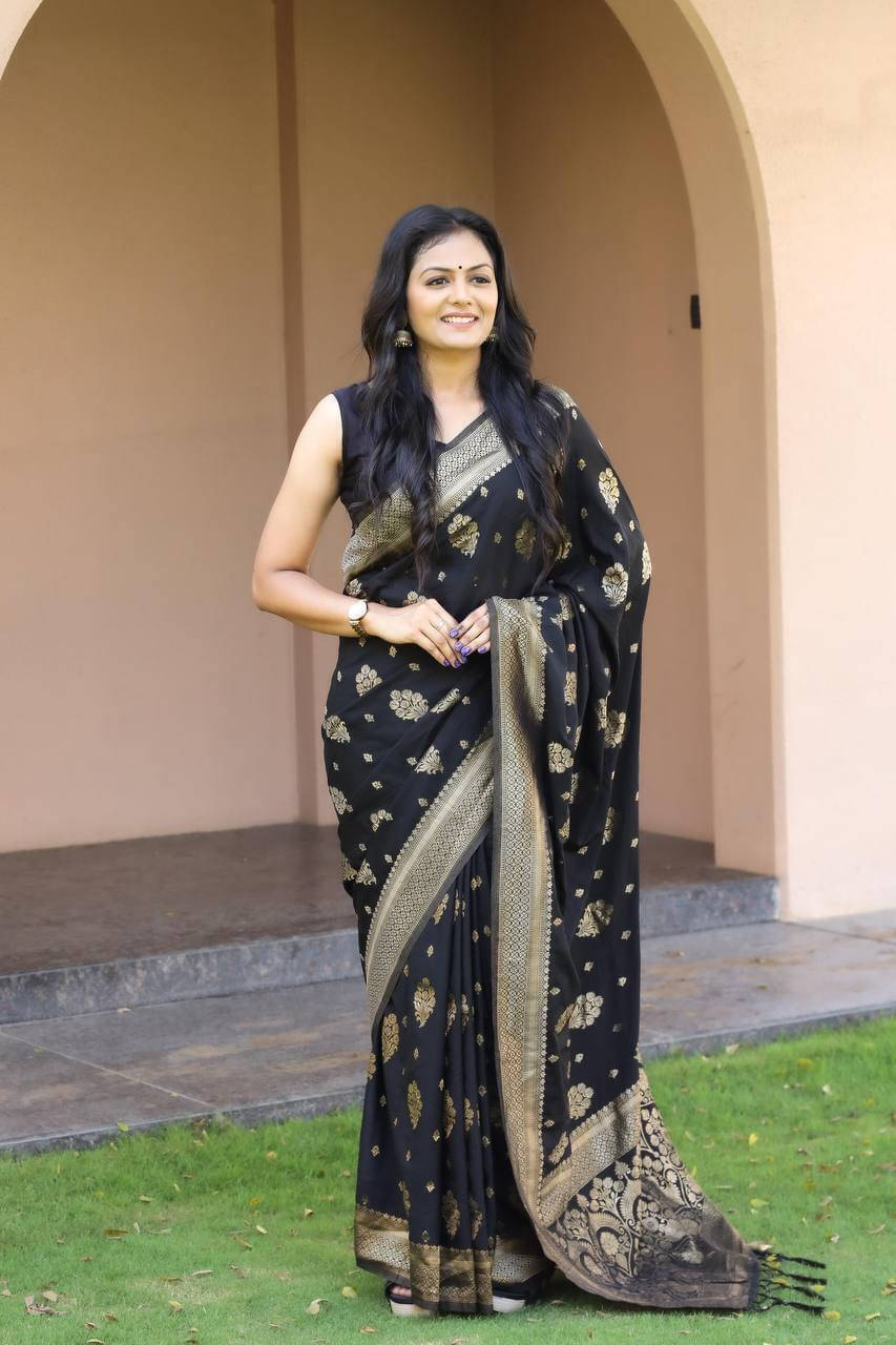 Bansari Textile Silk Blend Woven Banarasi saree With Unstitched Blouse Piece ( Black ) Bansari Textile Silk Blend Woven Banarasi saree With Unstitched Blouse Piece ( Black )