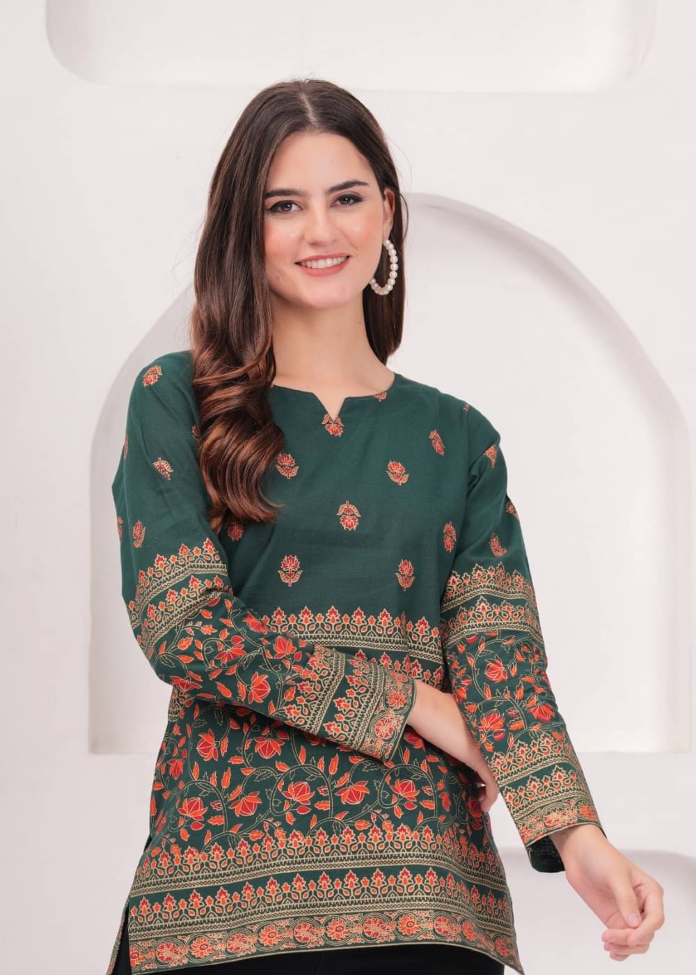     			Decoris Women Cotton Blend Printed Straight Kurti ( Green )
