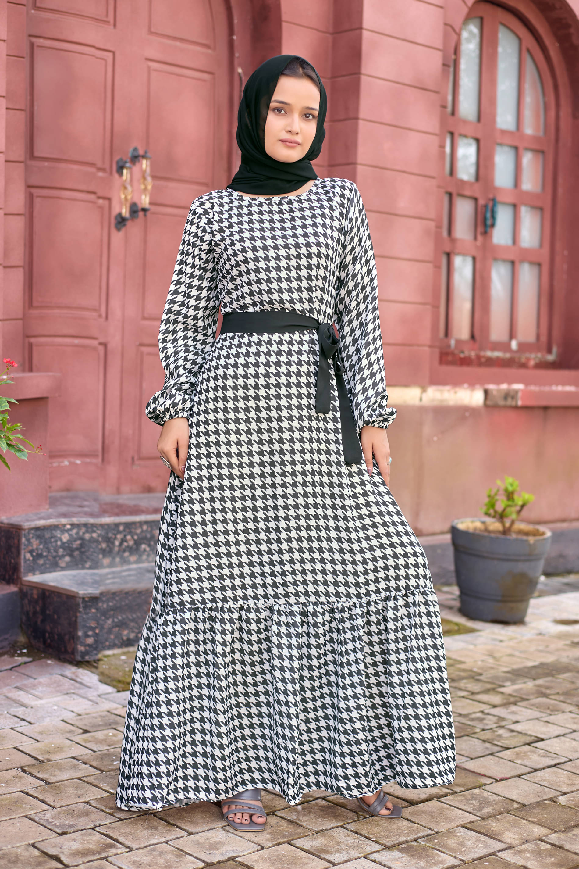 SARINKU Women Satin Printed Ethnic Dress ( Black ) SARINKU Women Satin Printed Ethnic Dress ( Black )