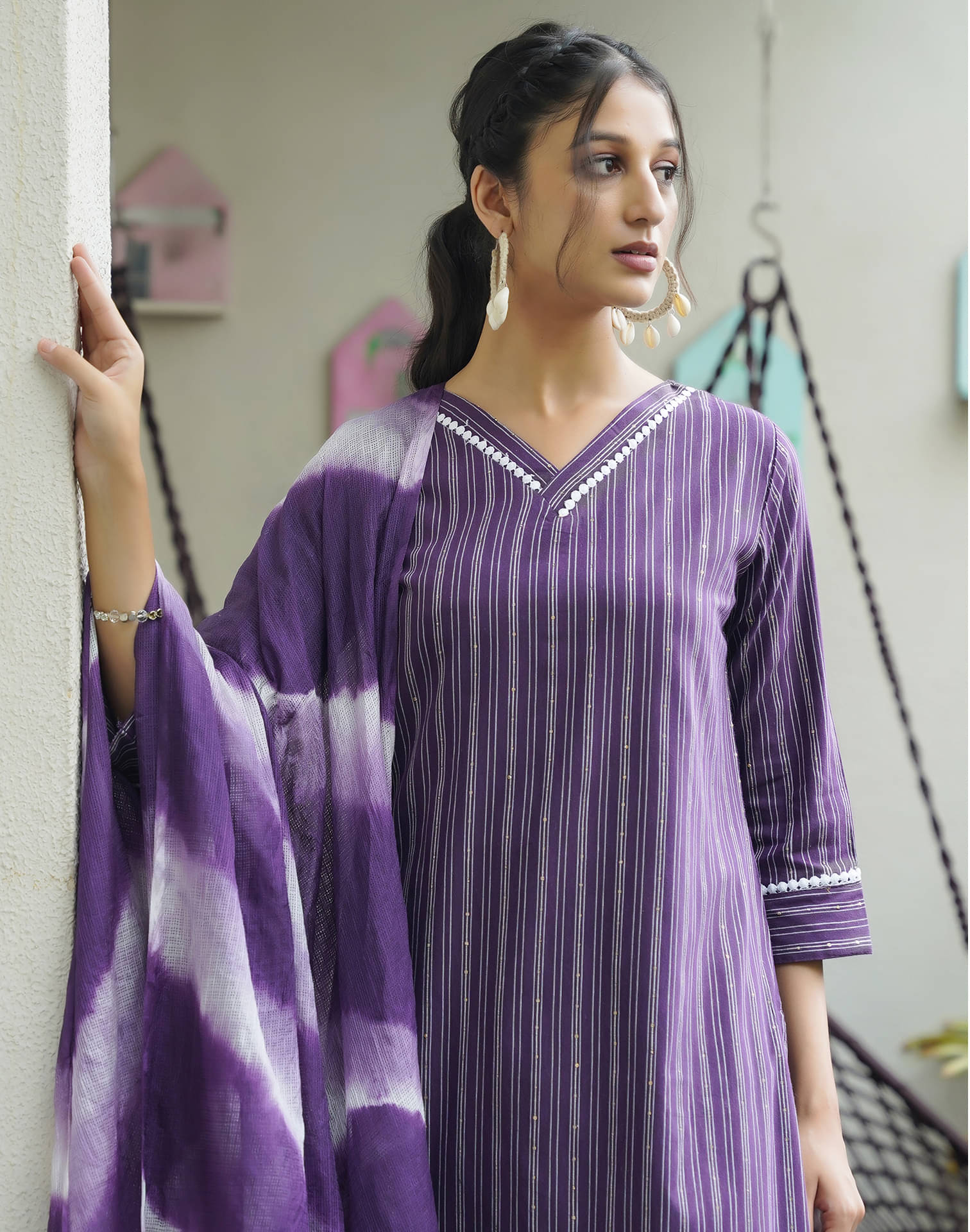     			Skylee Women Cotton Blend Dyed Straight Kurti With Pants ( Purple )