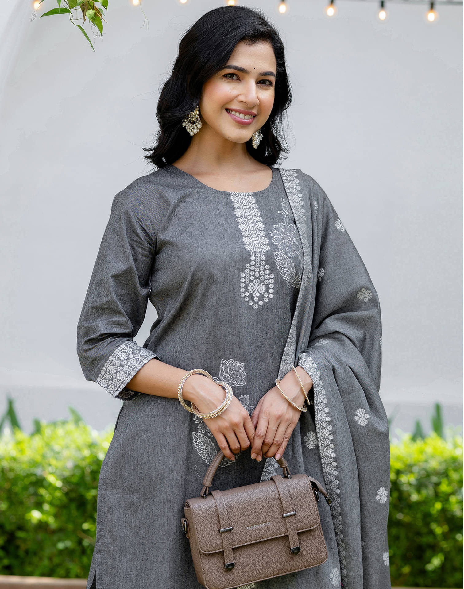     			Skylee Women Cotton Blend Embellished Straight Kurti With Pants ( Grey )