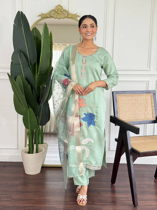     			Supar Sleave Women Chanderi Embroidered Straight Kurti With Pants ( Mint Green )
