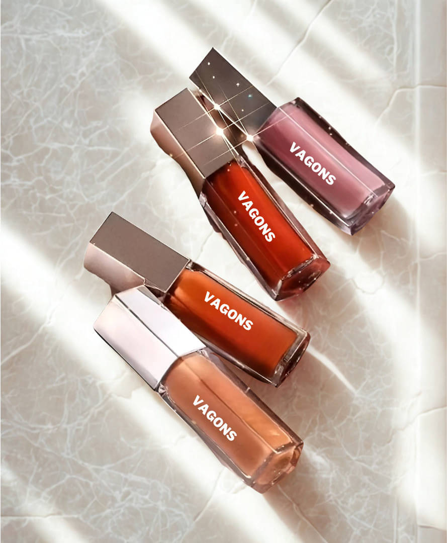     			VAGONS Red Matte Long Lasting Liquid Lipstick ( Pack of 4 )