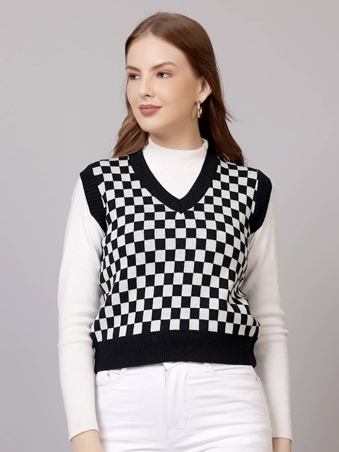 FEVERFEW Women Woollen V-Neck Pullover ( Black )