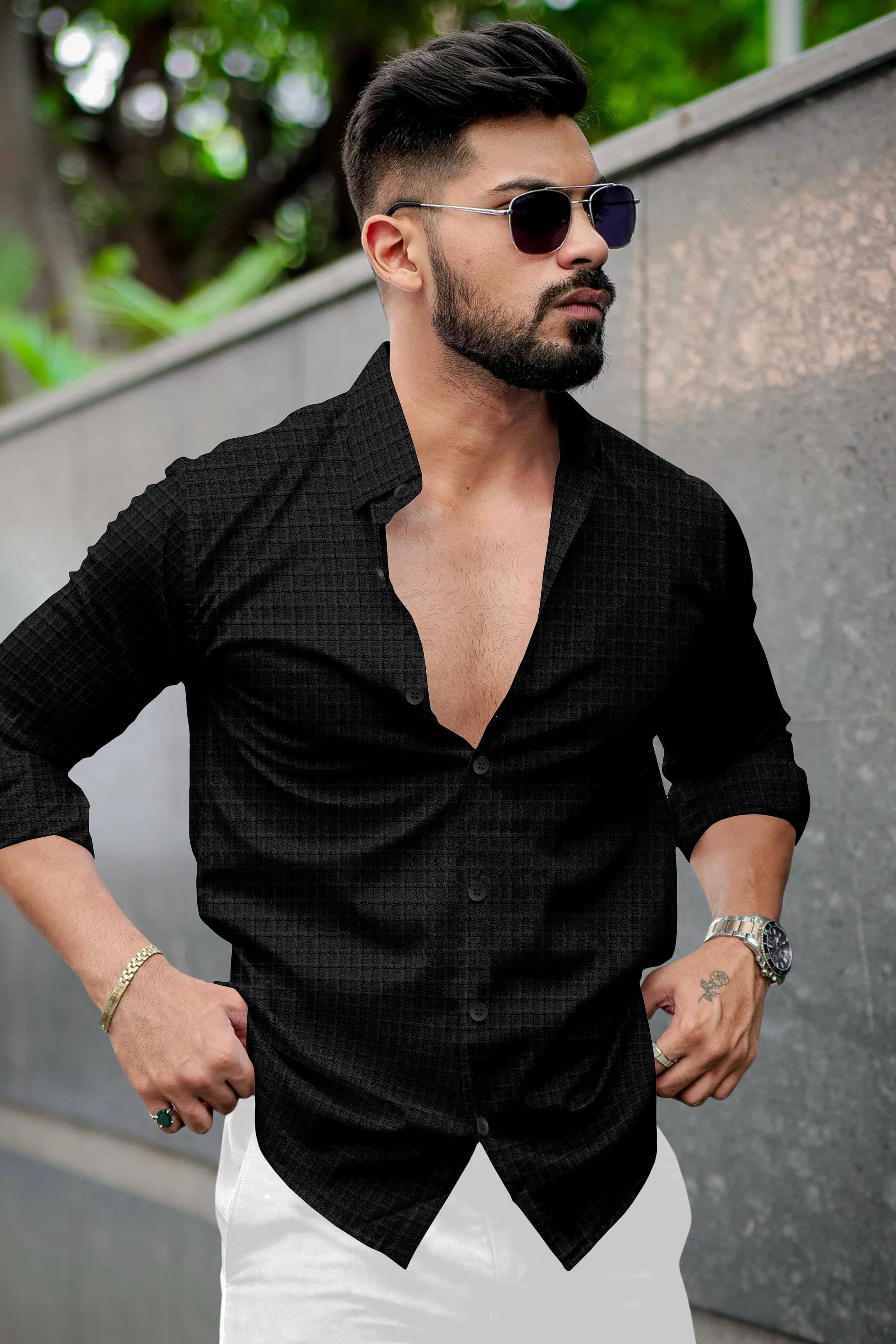     			GROWWAX Polyester Regular Fit Self Design Full Sleeves Men's Casual Shirt - Black ( Pack of 1 )