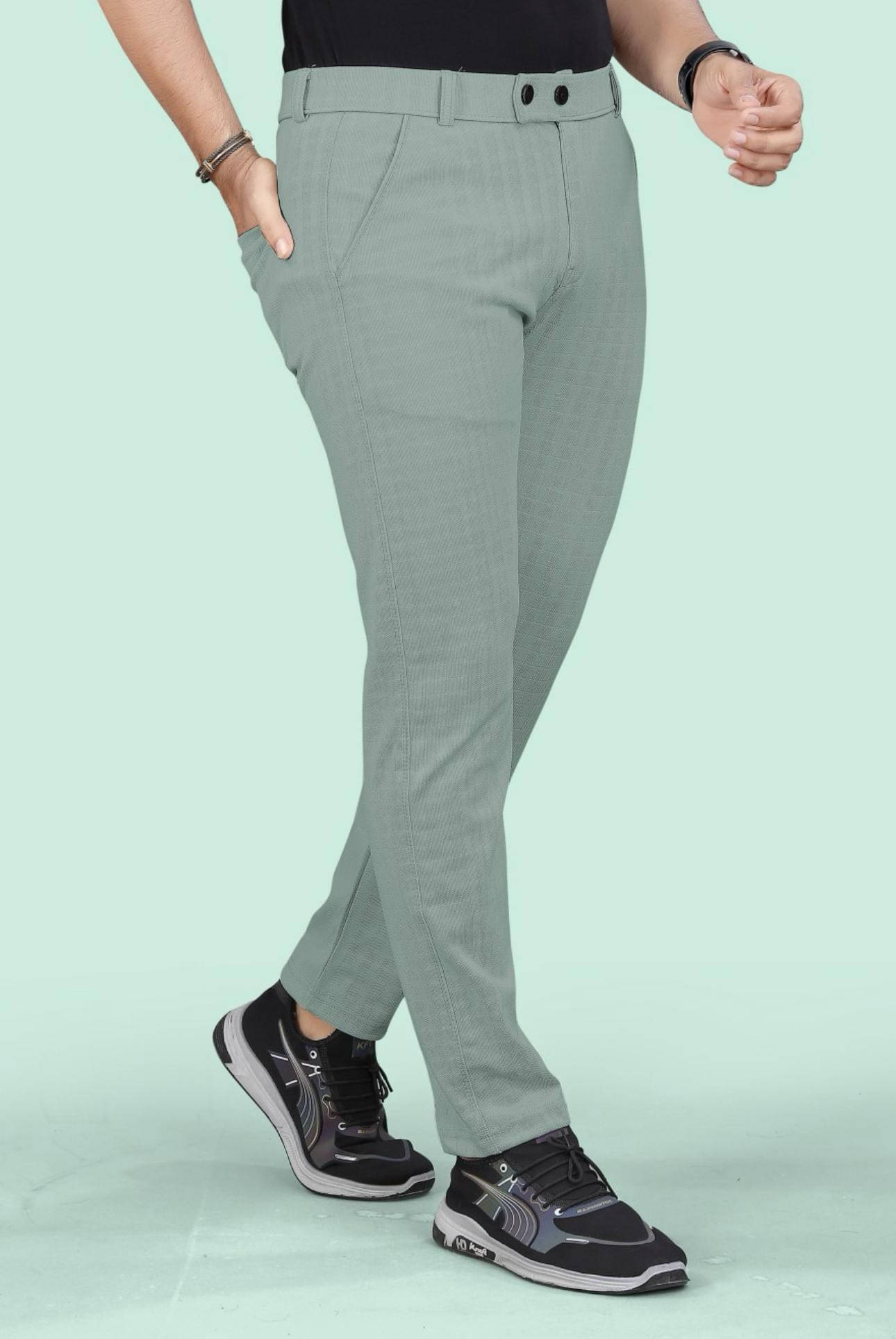    			GROWWAX Slim Flat Men's Trouser - Green ( Pack of 1 )