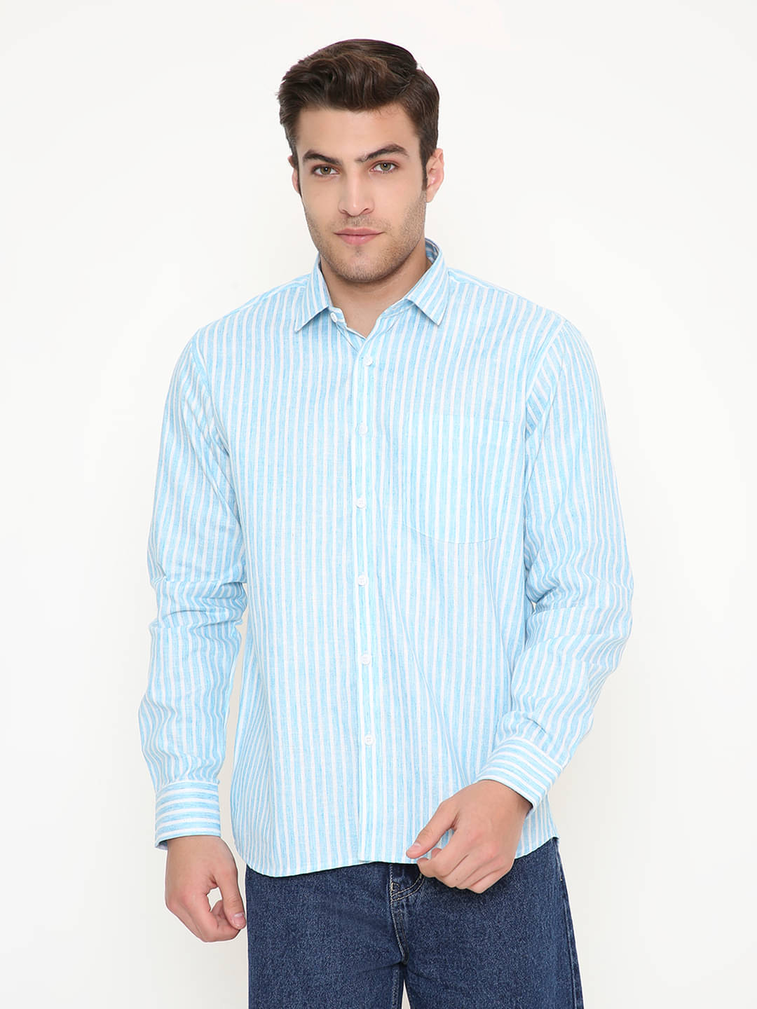     			Maharaja Cotton Blend Slim Fit Full Sleeves Men's Formal Shirt - Light Blue ( Pack of 1 )