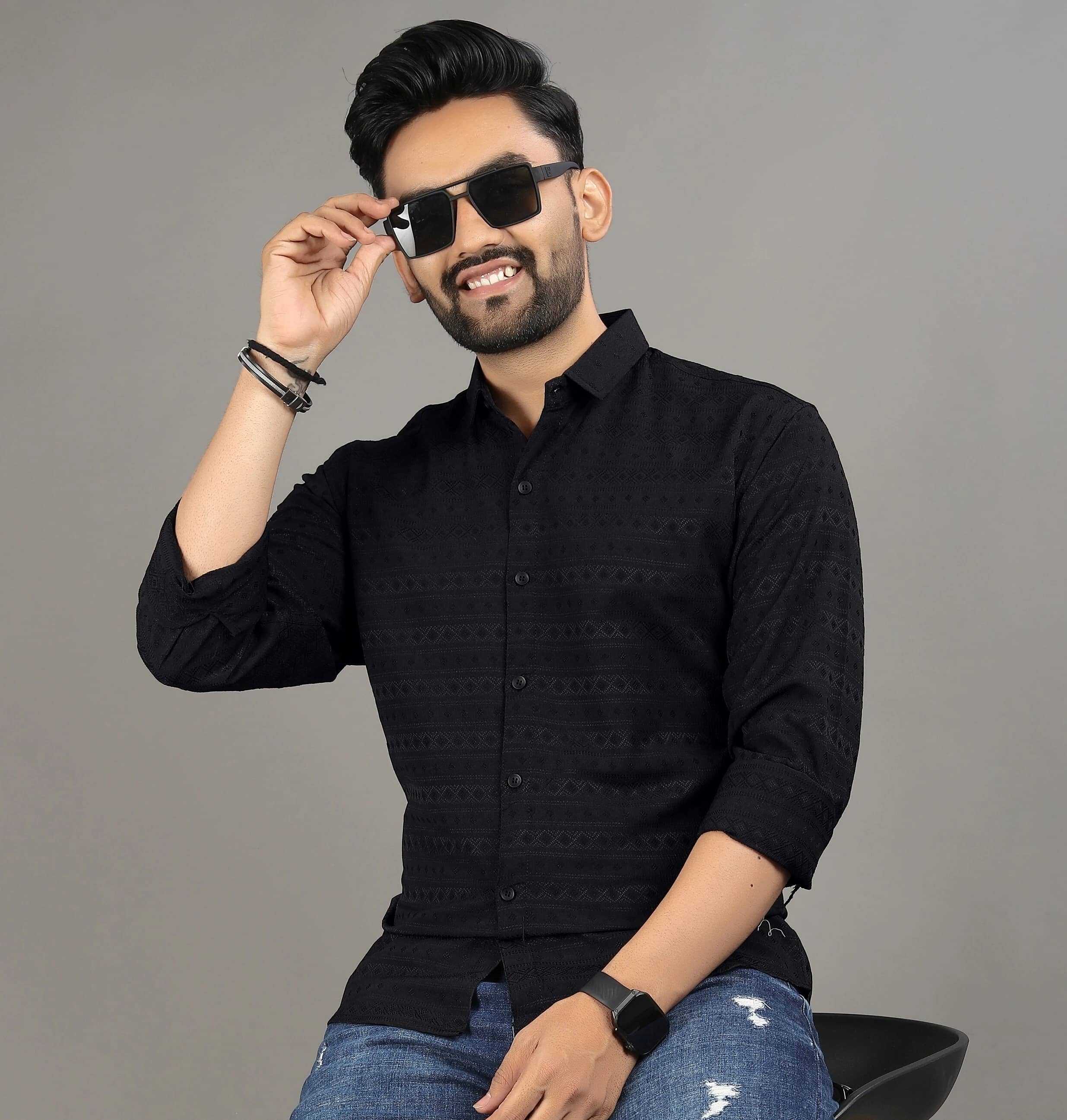 Nofilter Cotton Blend Regular Fit Self Design Full Sleeves Men's Casual Shirt - Black ( Pack of 1 )