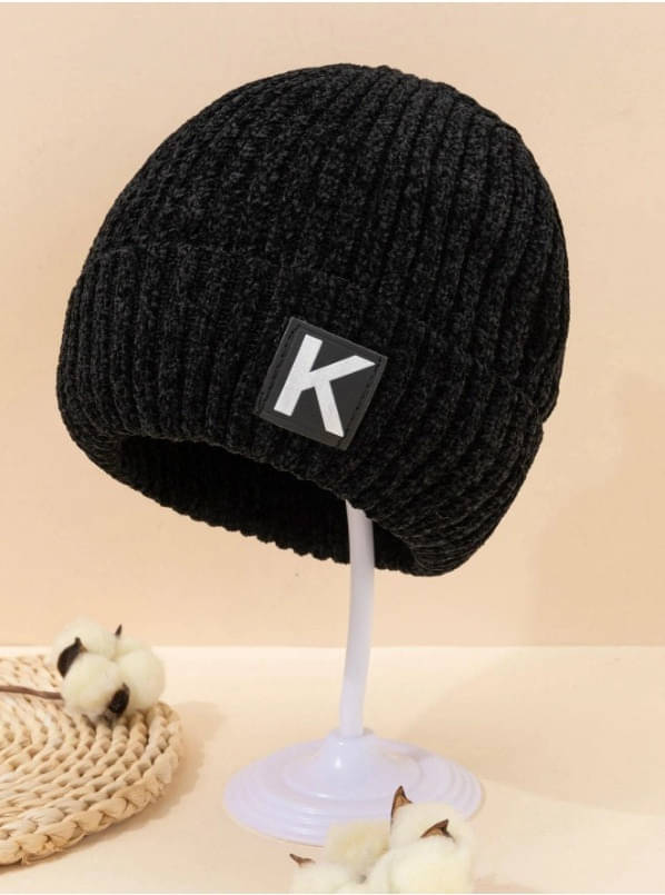 Alamos Black Woollen Women's Cap ( Pack of 1 ) Alamos Black Woollen Women's Cap ( Pack of 1 )
