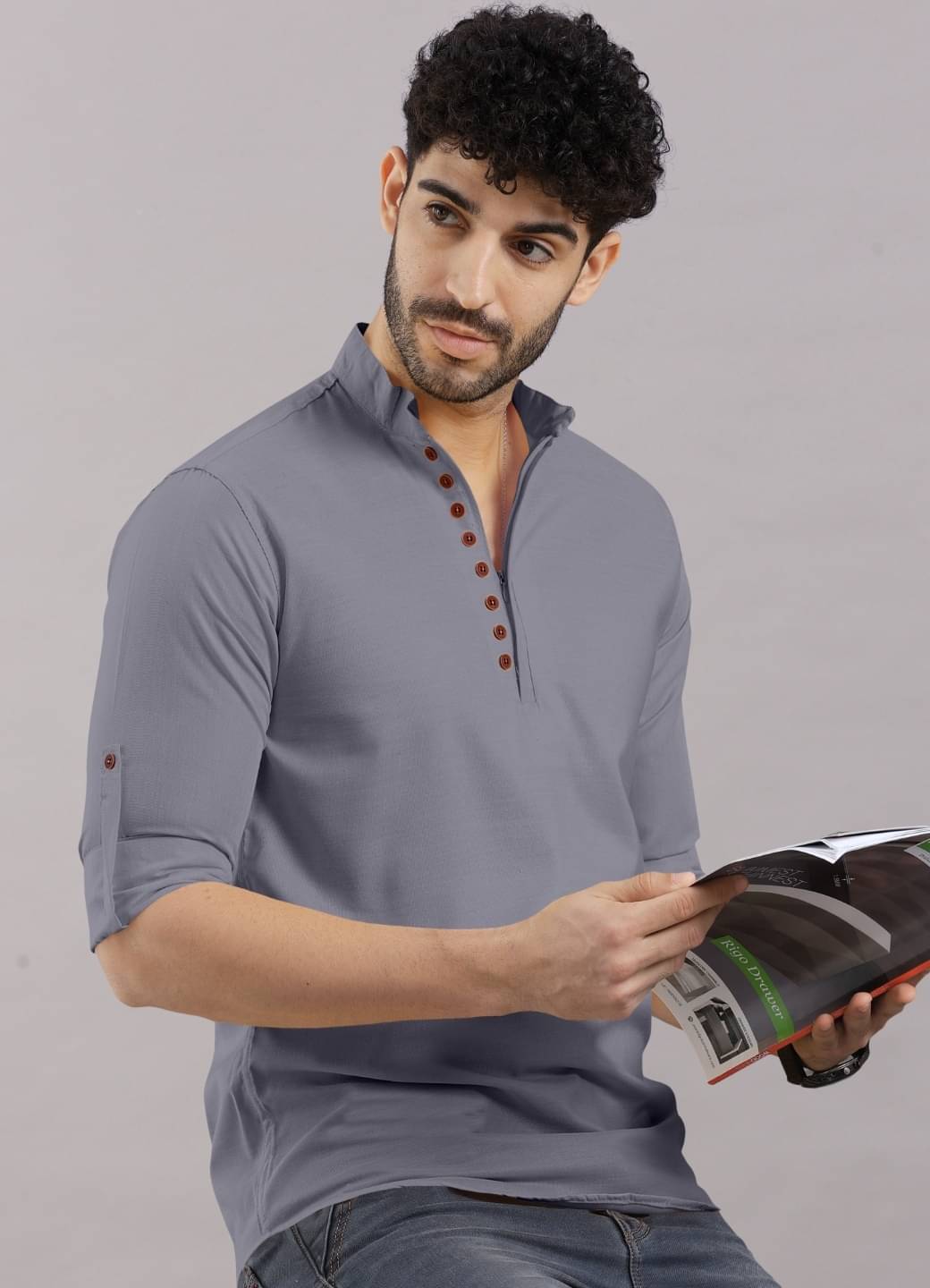     			Ethnic Trendz Grey Cotton Blend Men's Regular Kurta ( Pack of 1 )