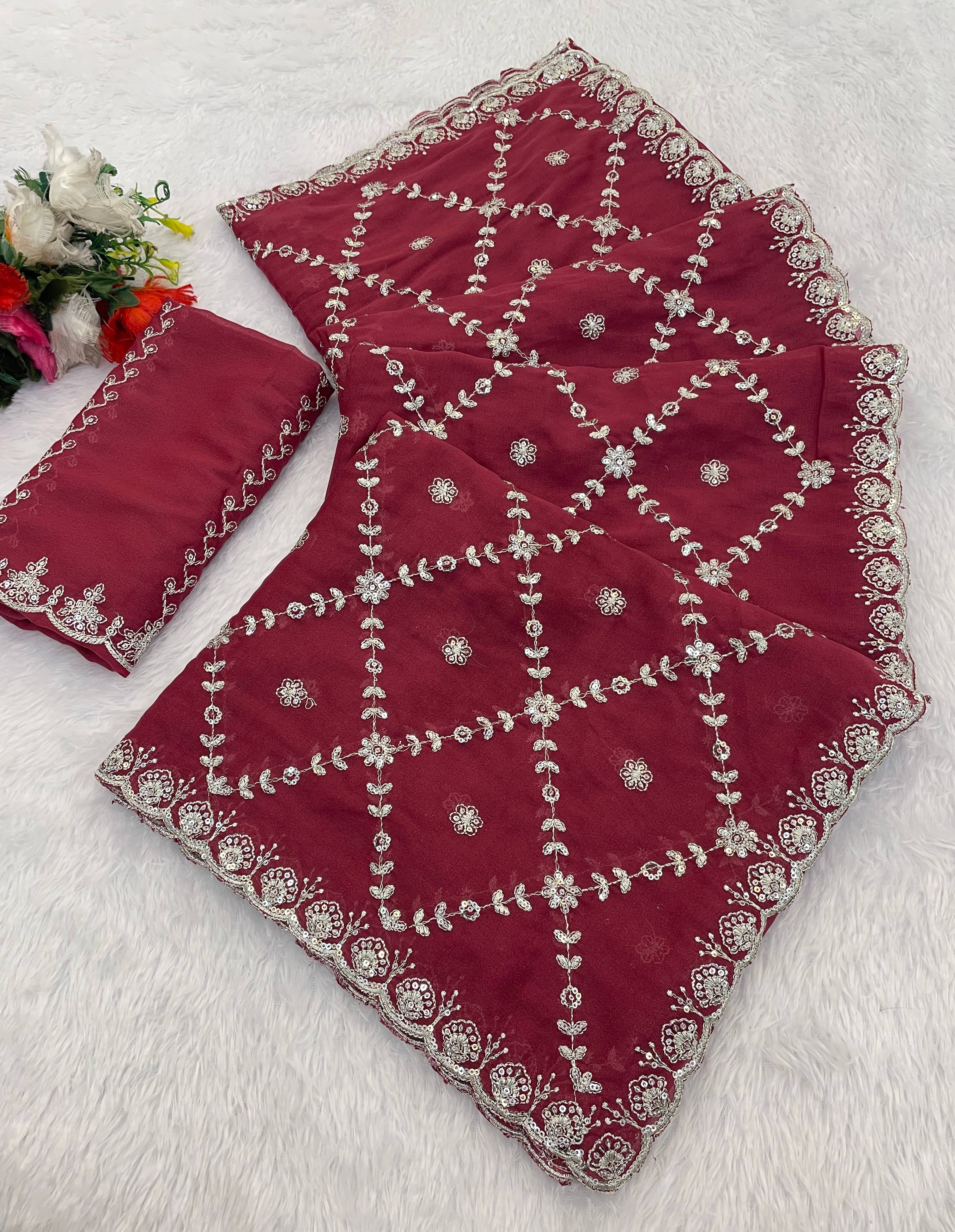     			Kandora Georgette Embroidered Regular Saree With Unstitched Blouse Piece ( Red )