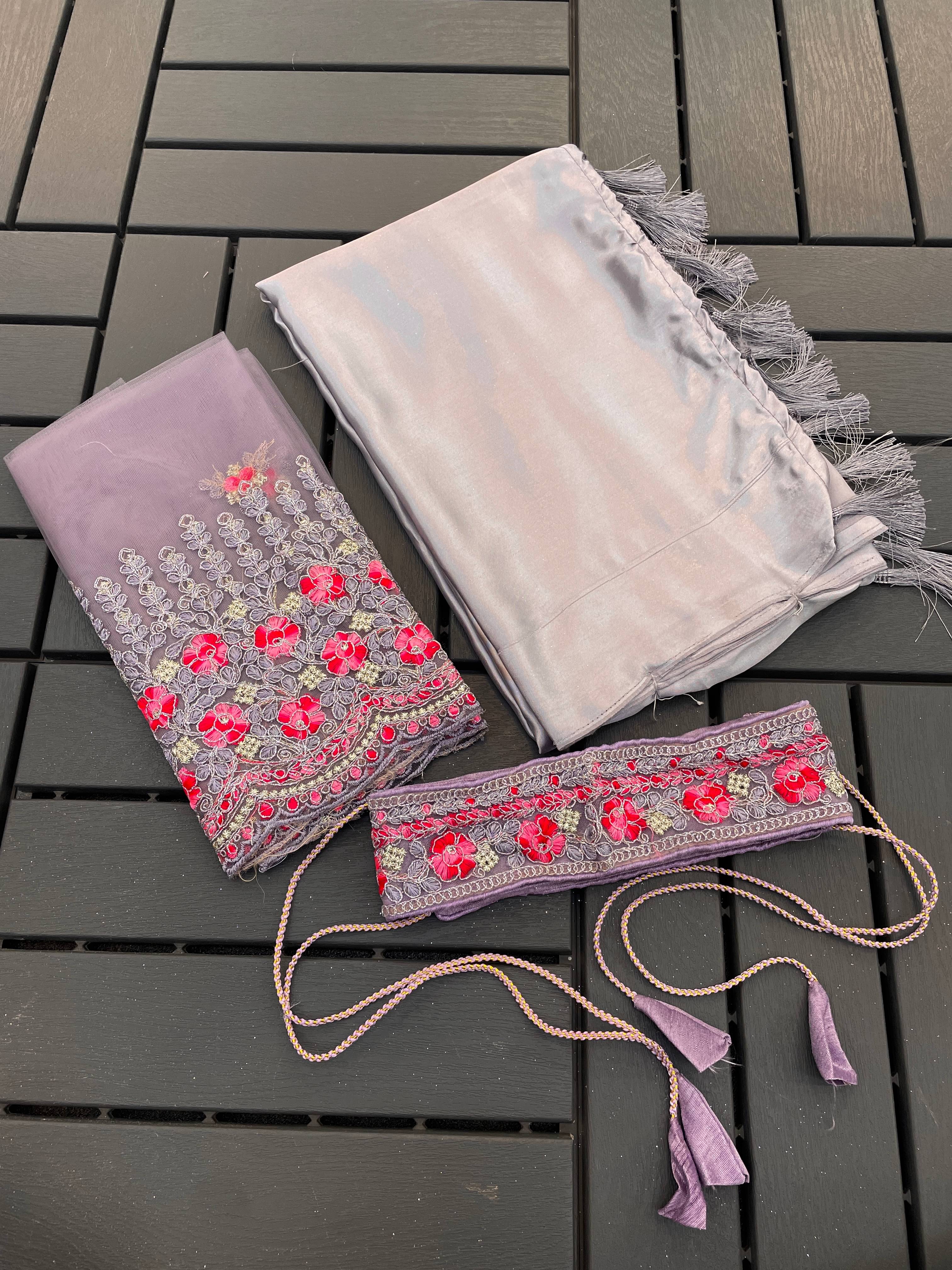 Kandora Satin Embroidered Regular Saree With Unstitched Blouse Piece ( Purple ) Kandora Satin Embroidered Regular Saree With Unstitched Blouse Piece ( Purple )