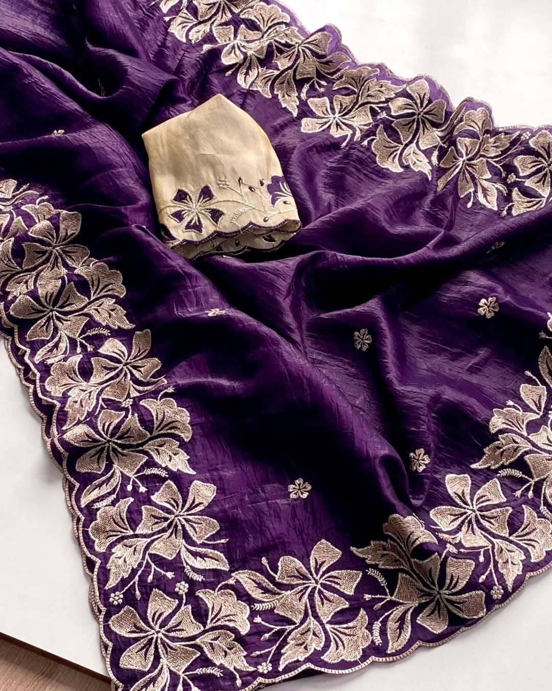 Kandora chiffon Embroidered Regular Saree With Unstitched Blouse Piece ( Purple ) Kandora chiffon Embroidered Regular Saree With Unstitched Blouse Piece ( Purple )