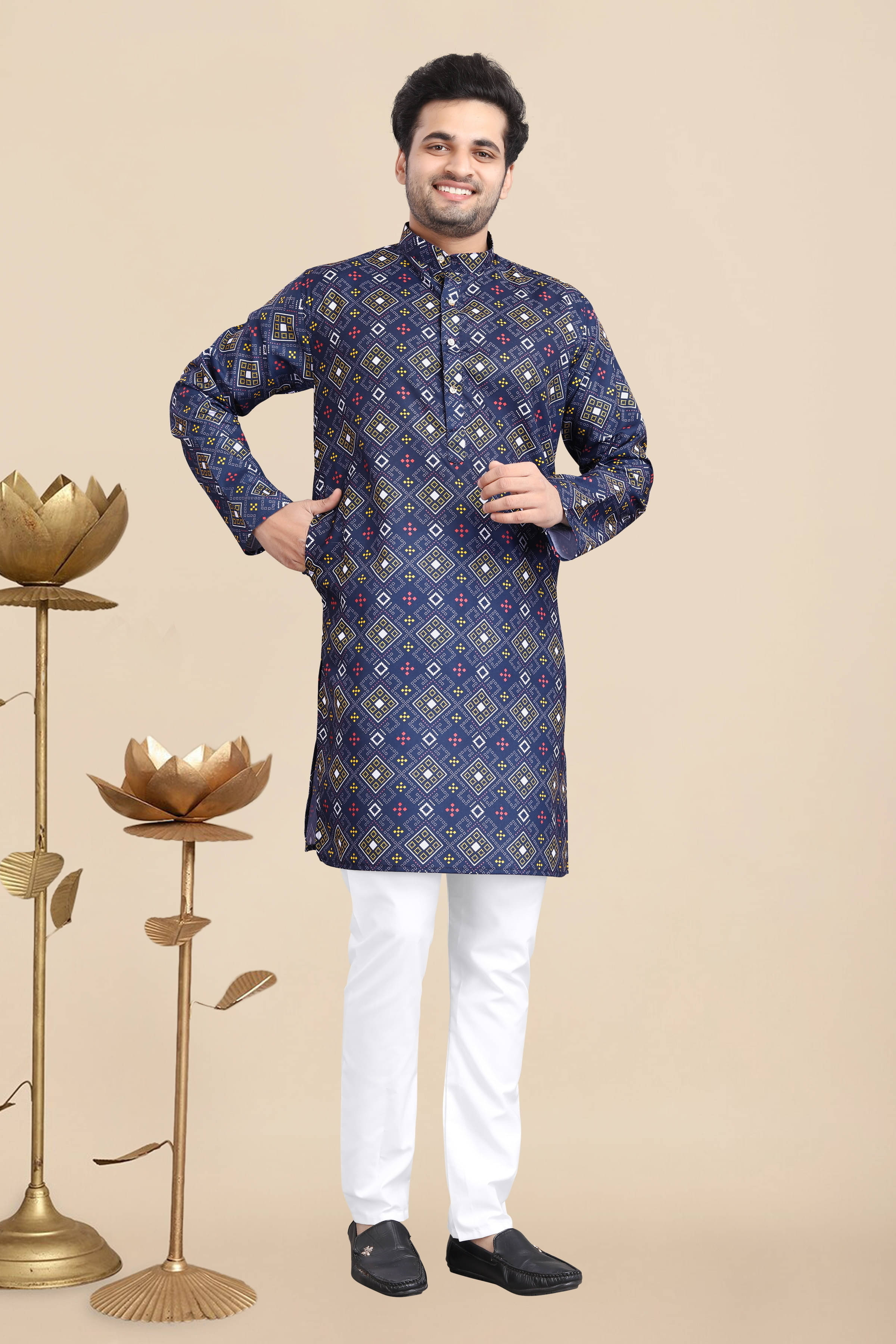     			Parallel Times Navy Blue Cotton Blend Men's Regular Kurta ( Pack of 1 )