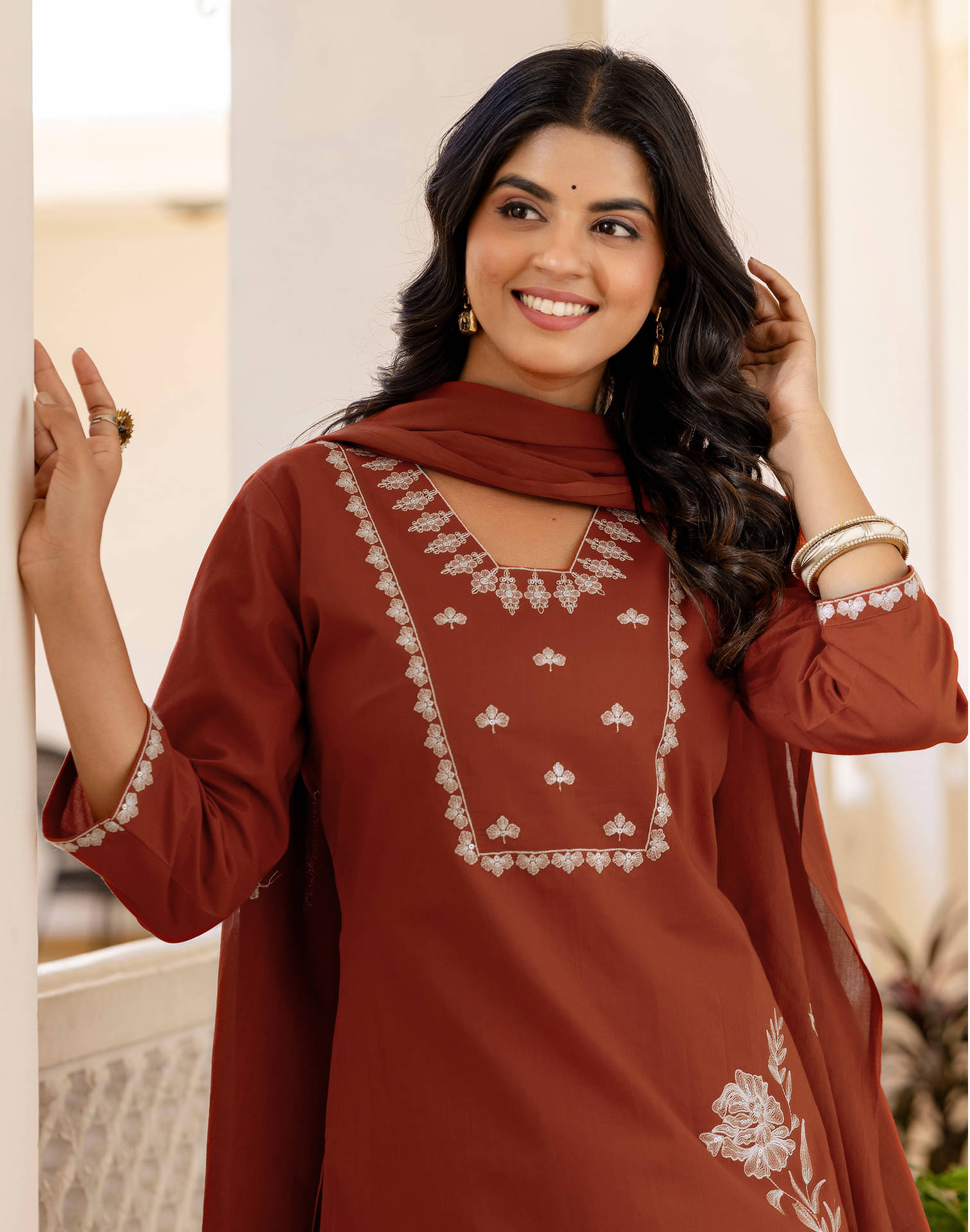 Skylee Women Cotton Blend Embroidered Straight Kurti With Pants ( Orange ) Skylee Women Cotton Blend Embroidered Straight Kurti With Pants ( Orange )