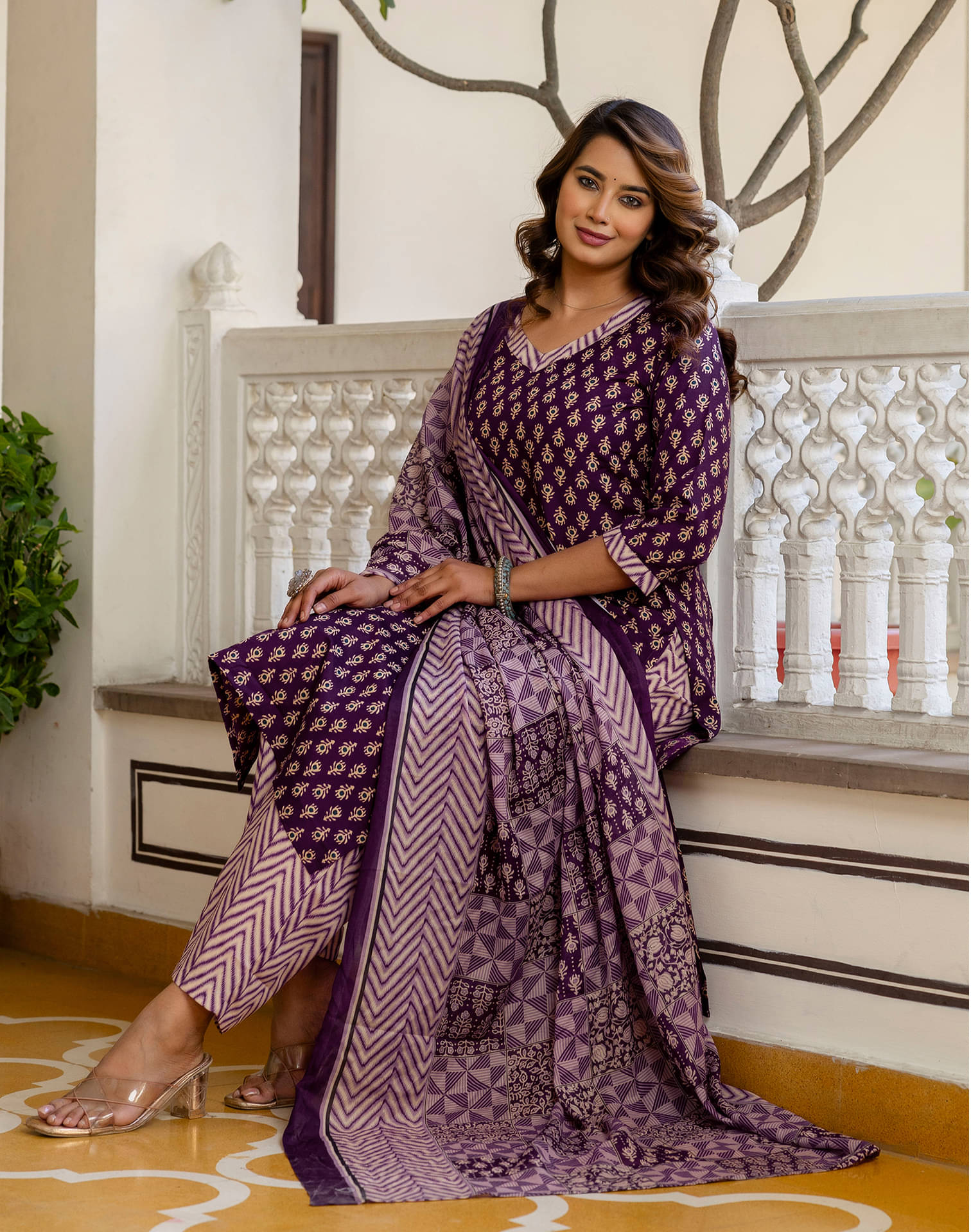 Skylee Women Cotton Blend Printed Straight Kurti With Pants ( Purple )     			Skylee Women Cotton Blend Printed Straight Kurti With Pants ( Purple )