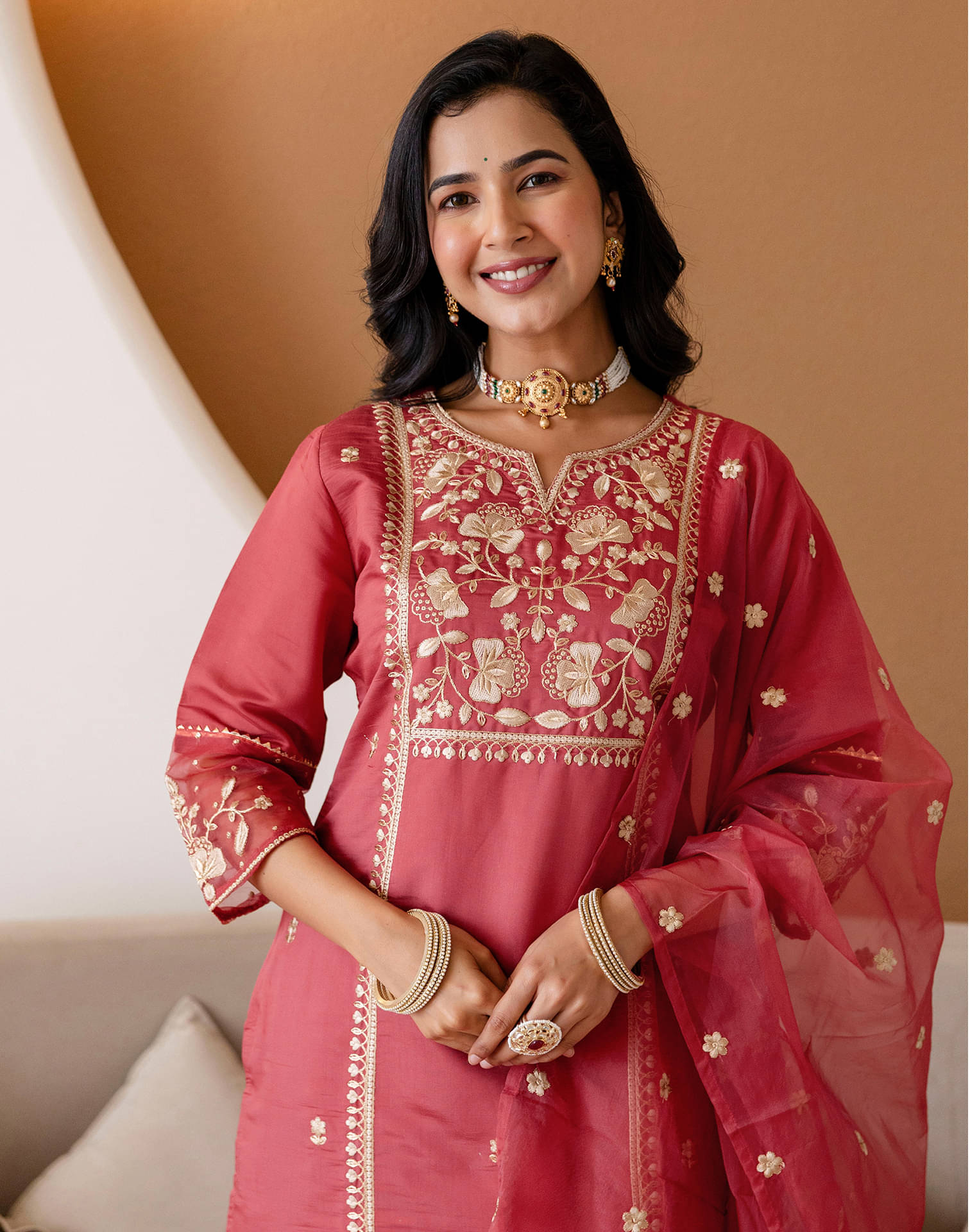 Skylee Women Silk Blend Embroidered Straight Kurti With Pants ( Red )     			Skylee Women Silk Blend Embroidered Straight Kurti With Pants ( Red )
