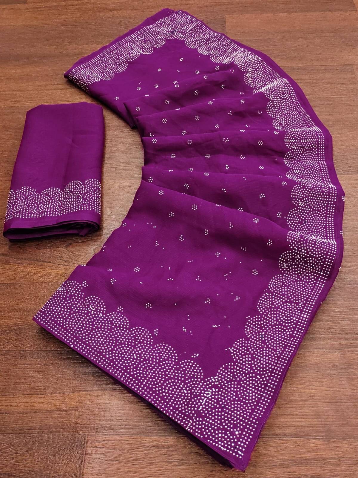     			V FANCY Georgette Solid Kanjeevaram Sarees With Stitched Blouse ( Purple )