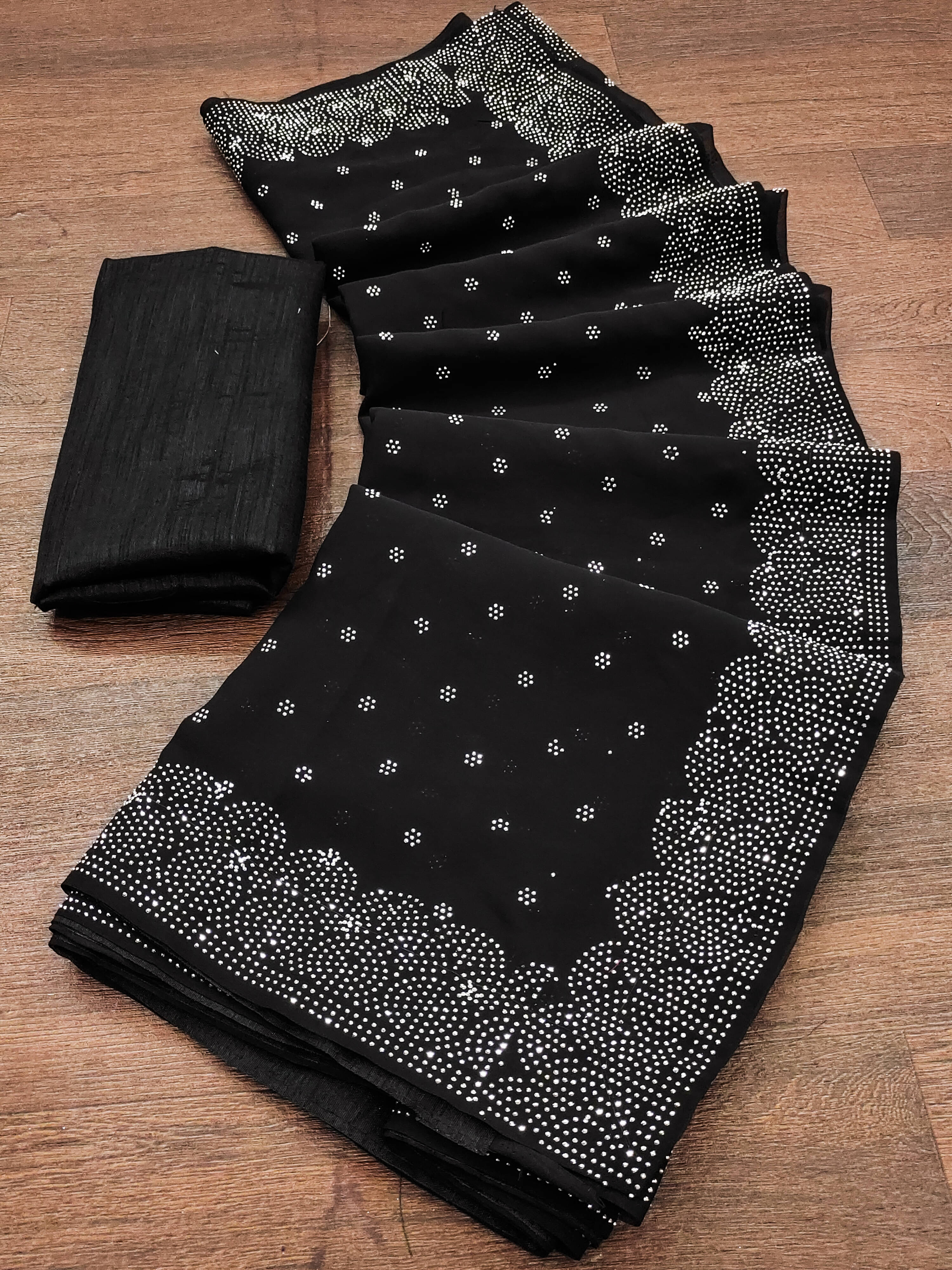 V FANCY Georgette Solid Kanjeevaram Sarees With Stitched Blouse ( Black ) V FANCY Georgette Solid Kanjeevaram Sarees With Stitched Blouse ( Black )