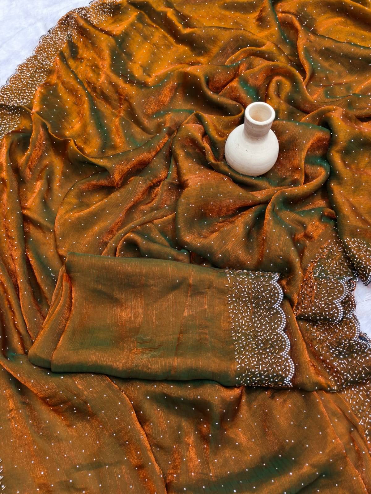     			Madhav Art Silk Embellished Regular Saree With Unstitched Blouse Piece ( Gold )