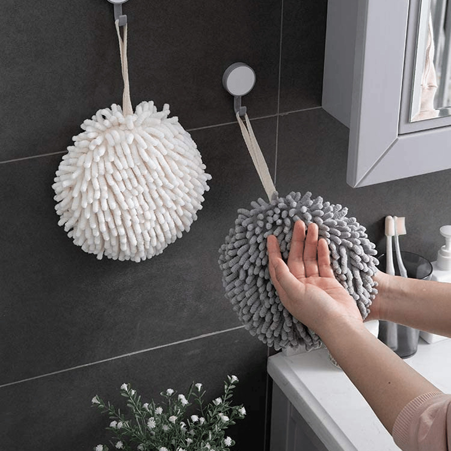     			Microfiber Hand Towel with Hanging Loop | Microfiber Ball Hand Towels | Soft Absorbent Quick Drying Towels for Kitchen, Bathroom, Washbasin Chenille Design, (1Pcs, Multicolor)