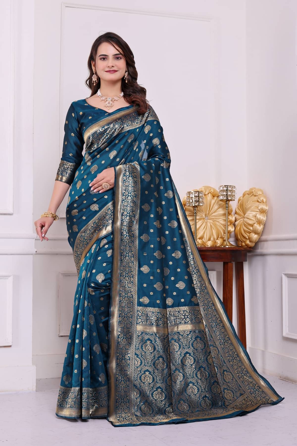     			Rv fashion Cotton Blend Printed Banarasi saree With Unstitched Blouse Piece ( Aqua Blue,Gold )