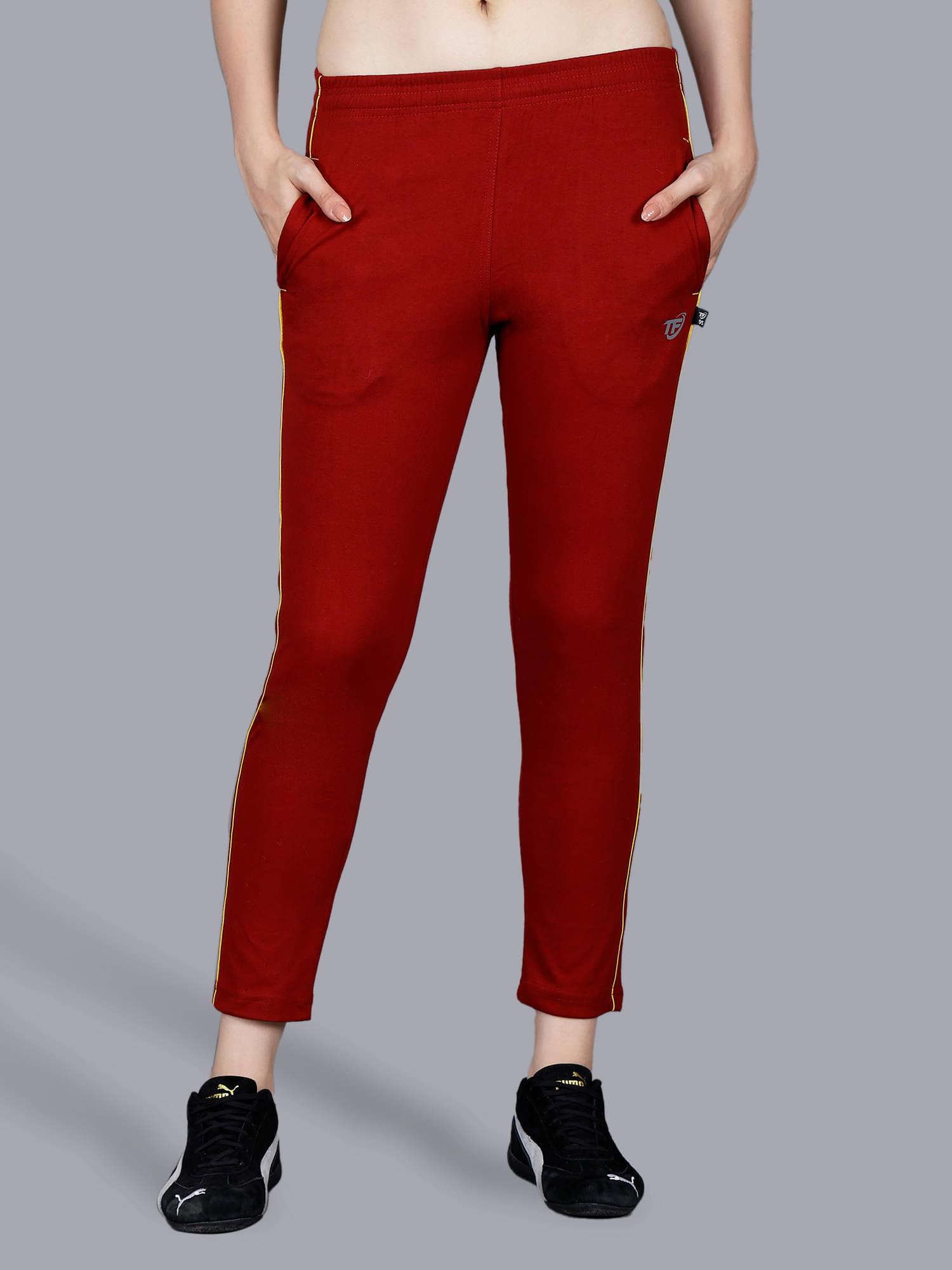     			Texfro Women Cotton Blend Casual Trousers ( Maroon )