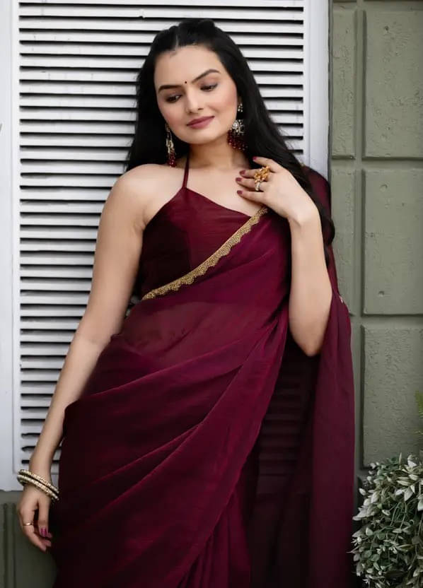     			VRAGI Chiffon Embellished Regular Saree With Unstitched Blouse Piece ( Purple )