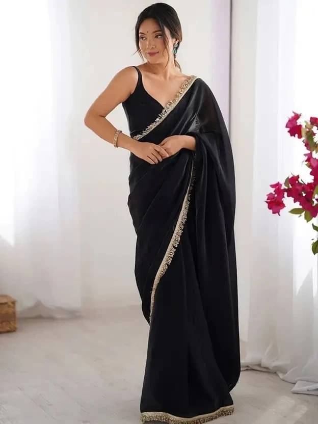     			VRAGI Chiffon Self Design Regular Saree With Unstitched Blouse Piece ( Black )