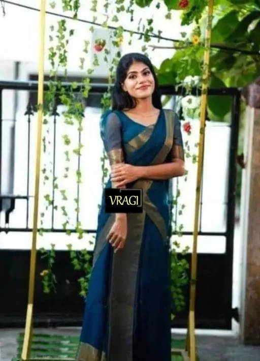     			VRAGI Chiffon Self Design Regular Saree With Unstitched Blouse Piece ( Light Blue )