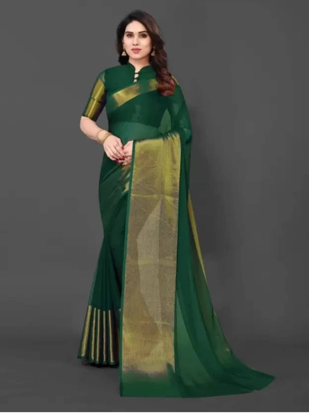     			VRAGI Chiffon Solid Regular Saree With Unstitched Blouse Piece ( Green )