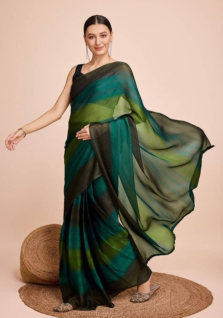     			VRAGI Chiffon Striped Regular Saree With Unstitched Blouse Piece ( Green )