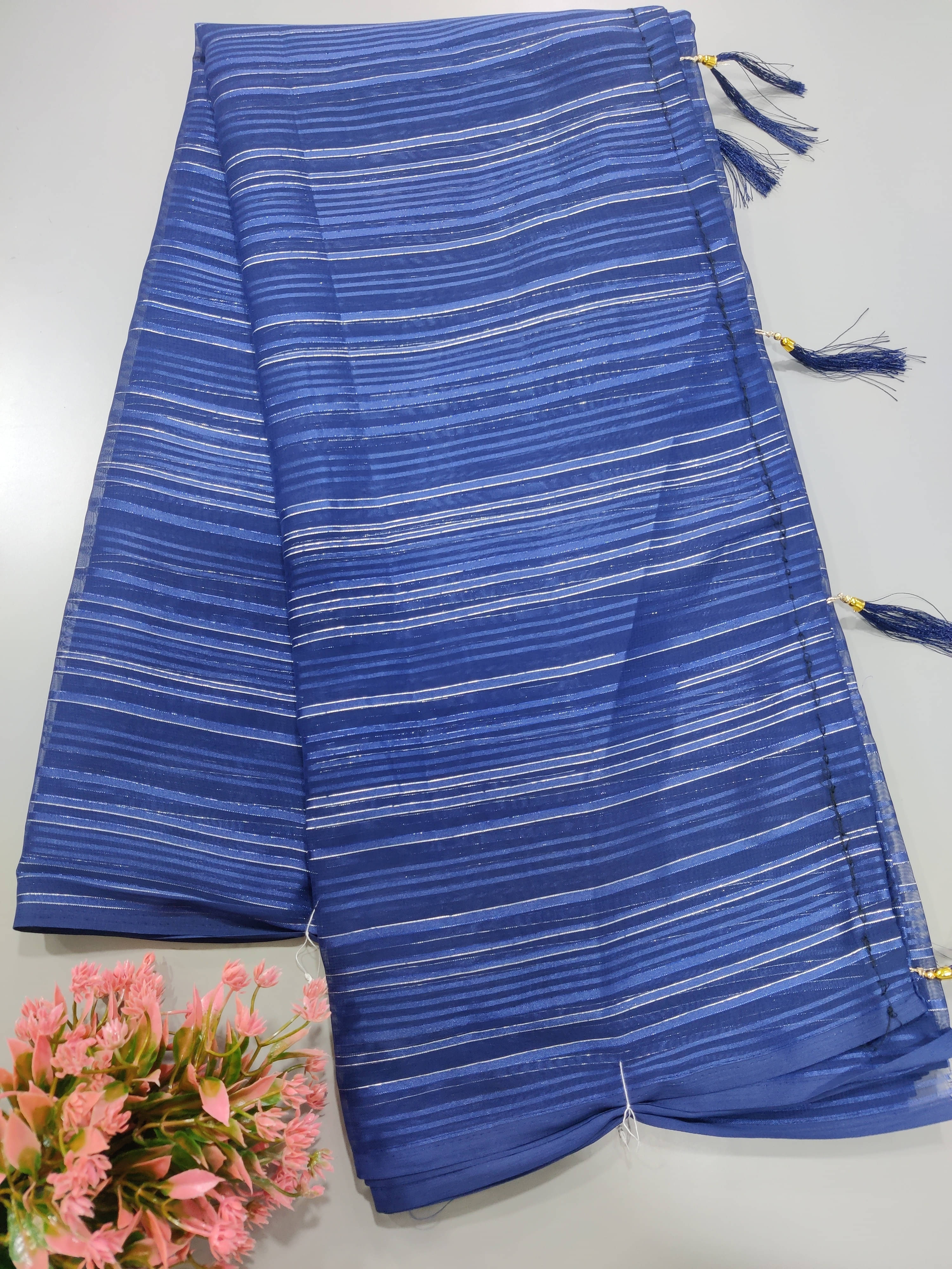     			VRAGI Chiffon Striped Regular Saree With Unstitched Blouse Piece ( Navy Blue )