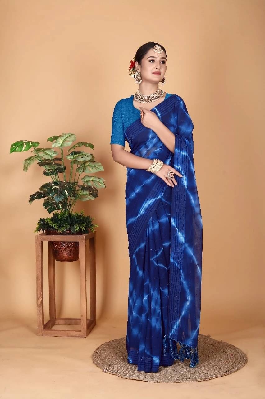     			VRAGI Georgette Printed Regular Saree With Unstitched Blouse Piece ( Navy Blue )