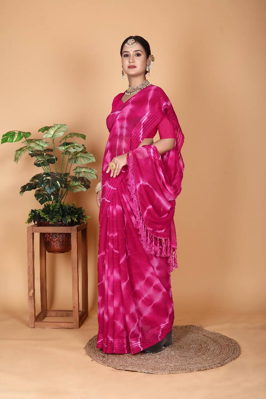     			VRAGI Georgette Printed Regular Saree With Unstitched Blouse Piece ( Pink )