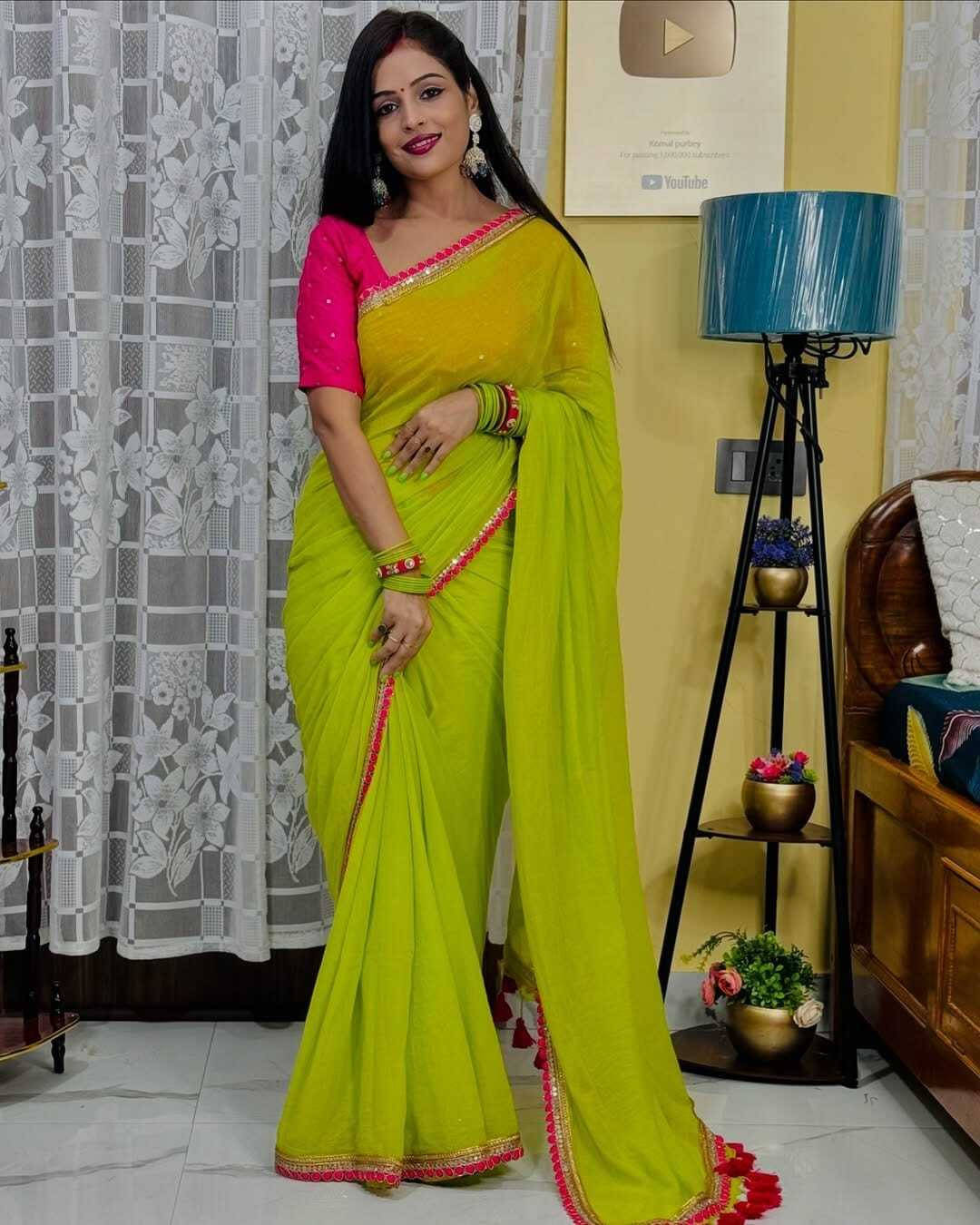 VRAGI Georgette Solid Regular Saree With Unstitched Blouse Piece ( Light Green ) VRAGI Georgette Solid Regular Saree With Unstitched Blouse Piece ( Light Green )